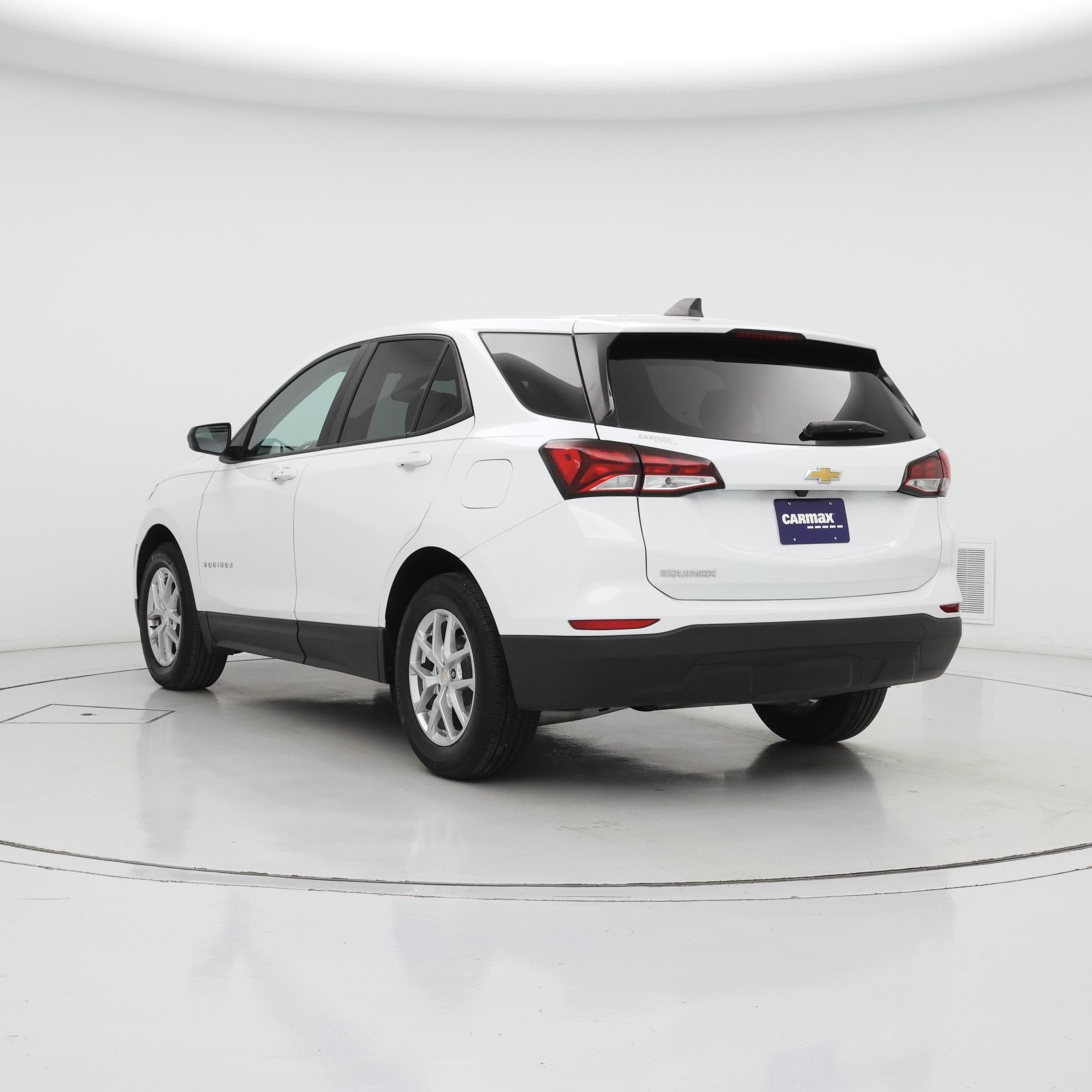 Thumbnail: 2022 Chevrolet Equinox - 2