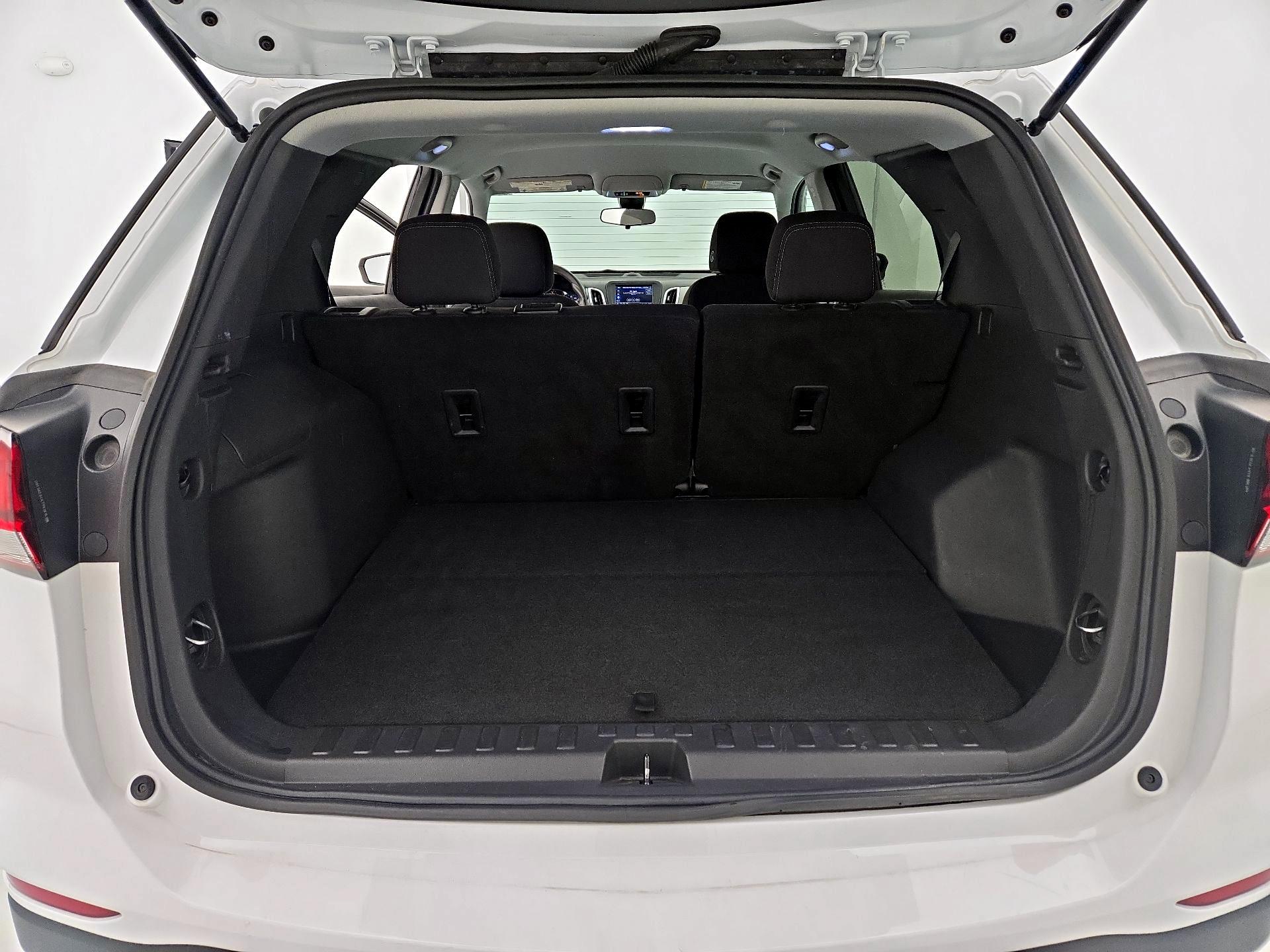 Thumbnail: 2022 Chevrolet Equinox - 20