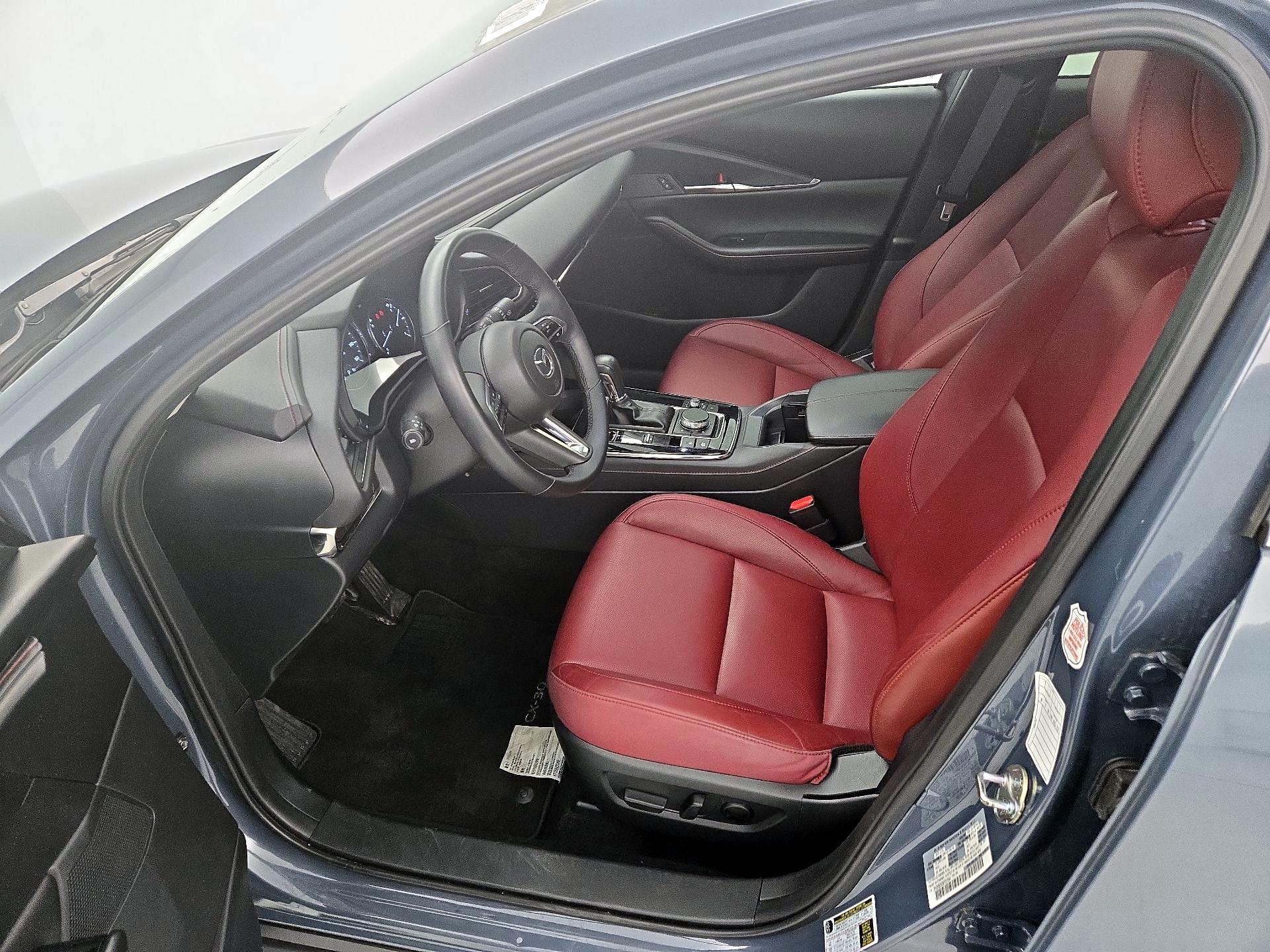 Thumbnail: 2025 Mazda CX-30 - 11