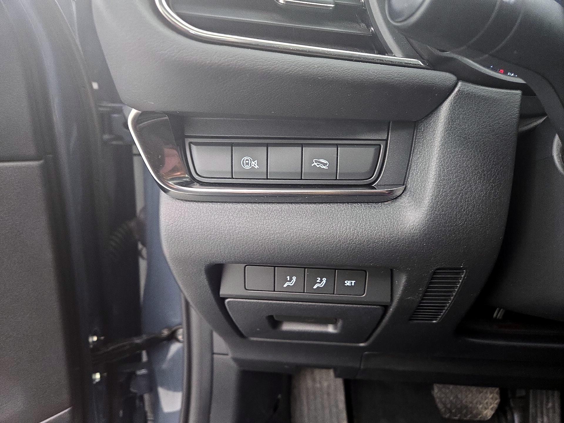 Thumbnail: 2025 Mazda CX-30 - 13