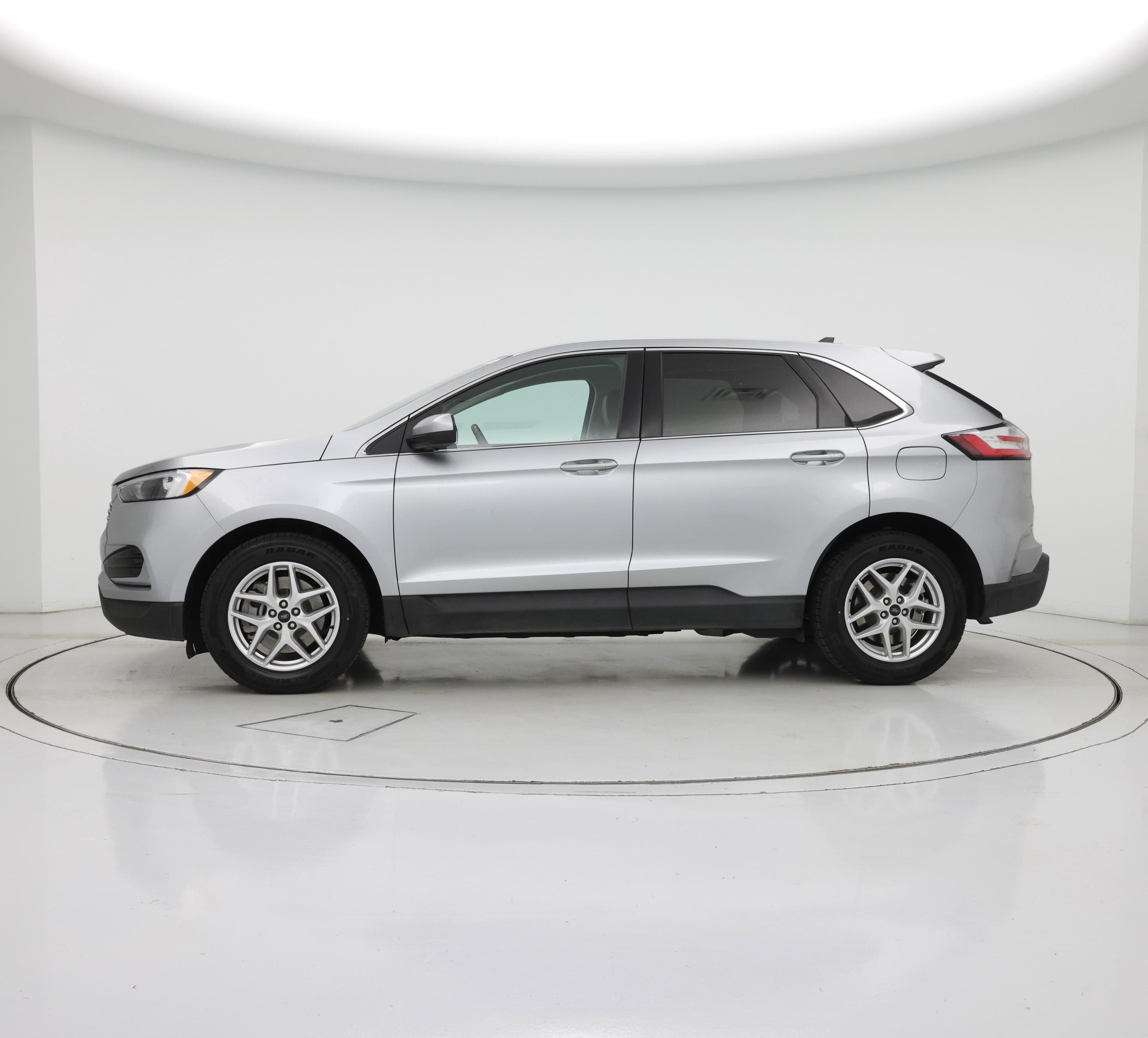 Thumbnail: 2024 Ford Edge - 3