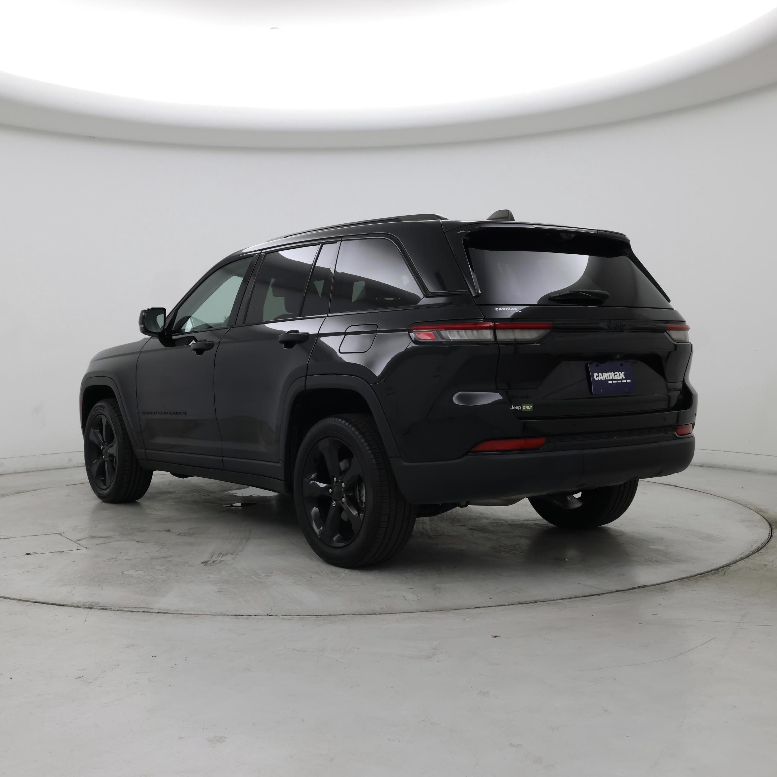 Thumbnail: 2023 Jeep Grand Cherokee - 2