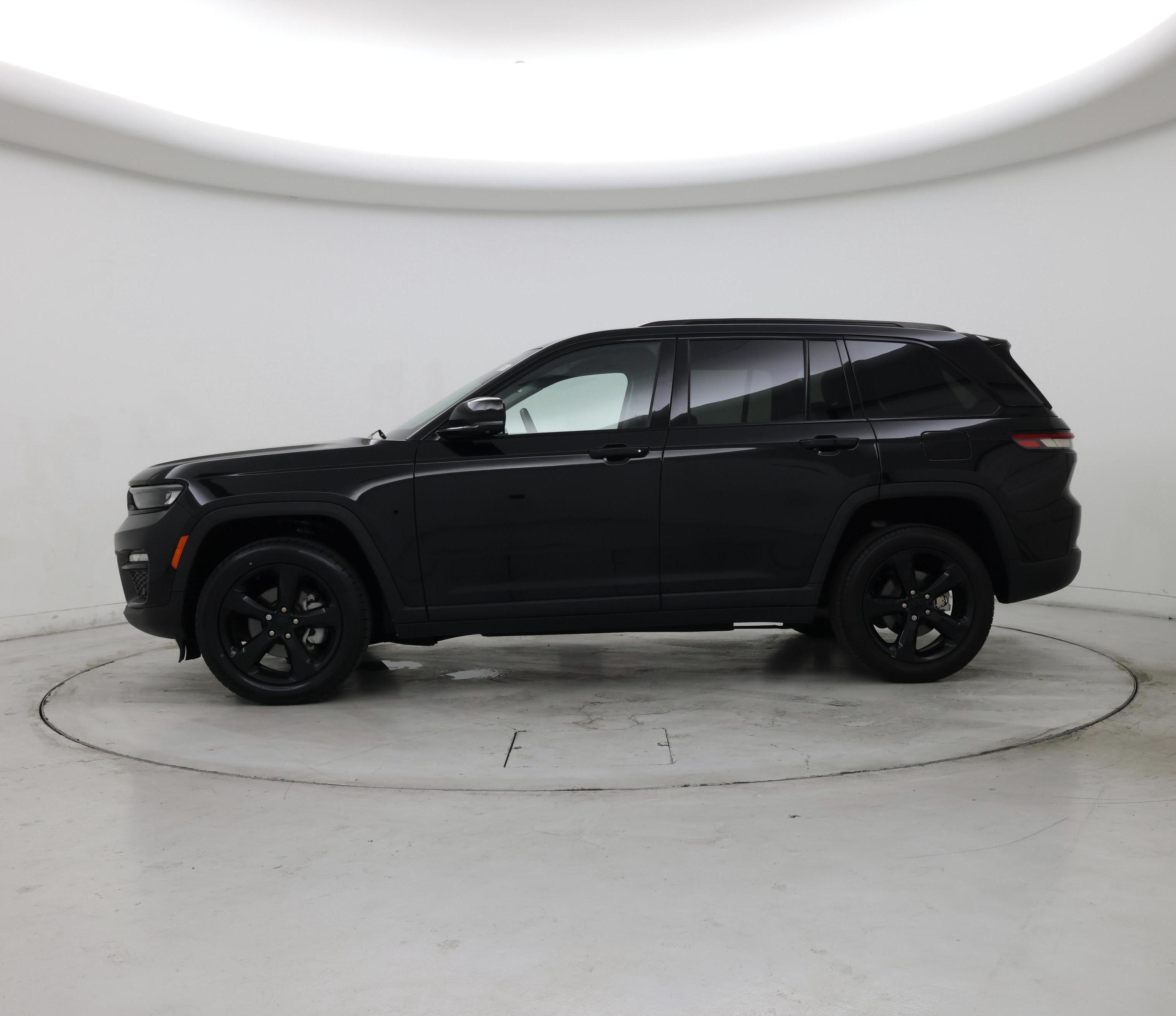 Thumbnail: 2023 Jeep Grand Cherokee - 3