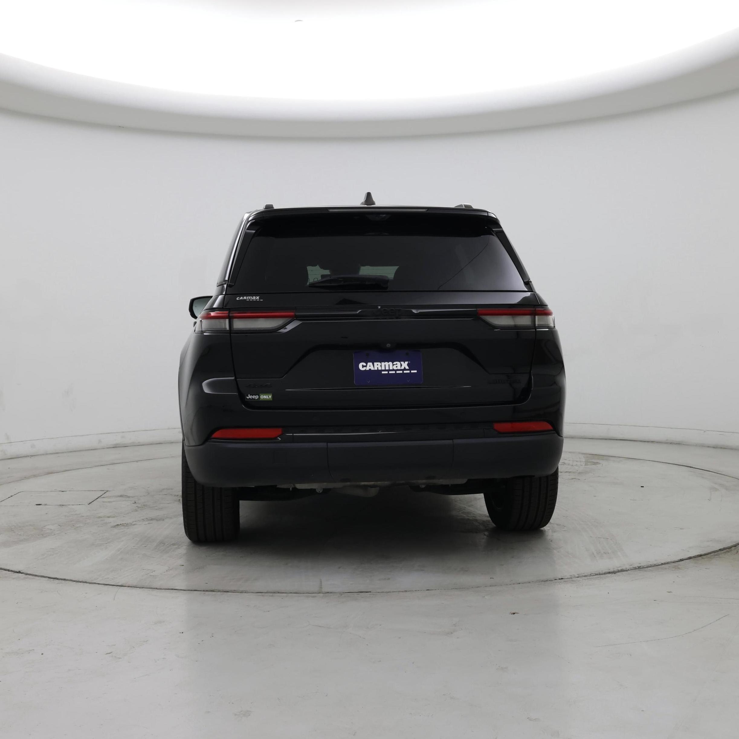 Thumbnail: 2023 Jeep Grand Cherokee - 6