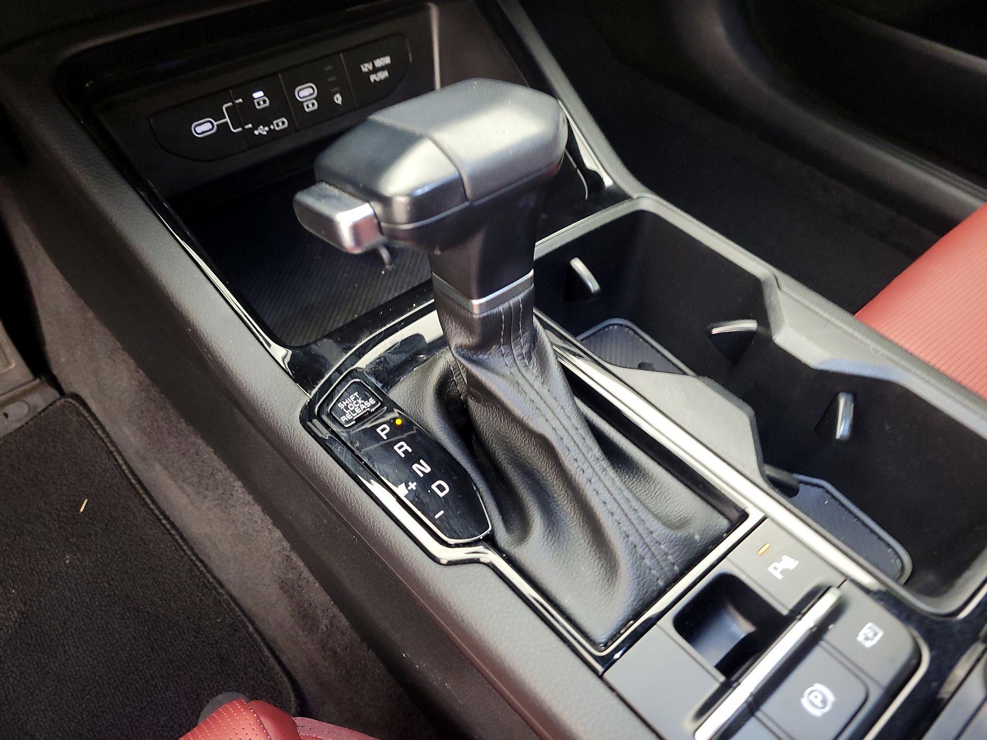 Thumbnail: 2025 Kia K5 - 18