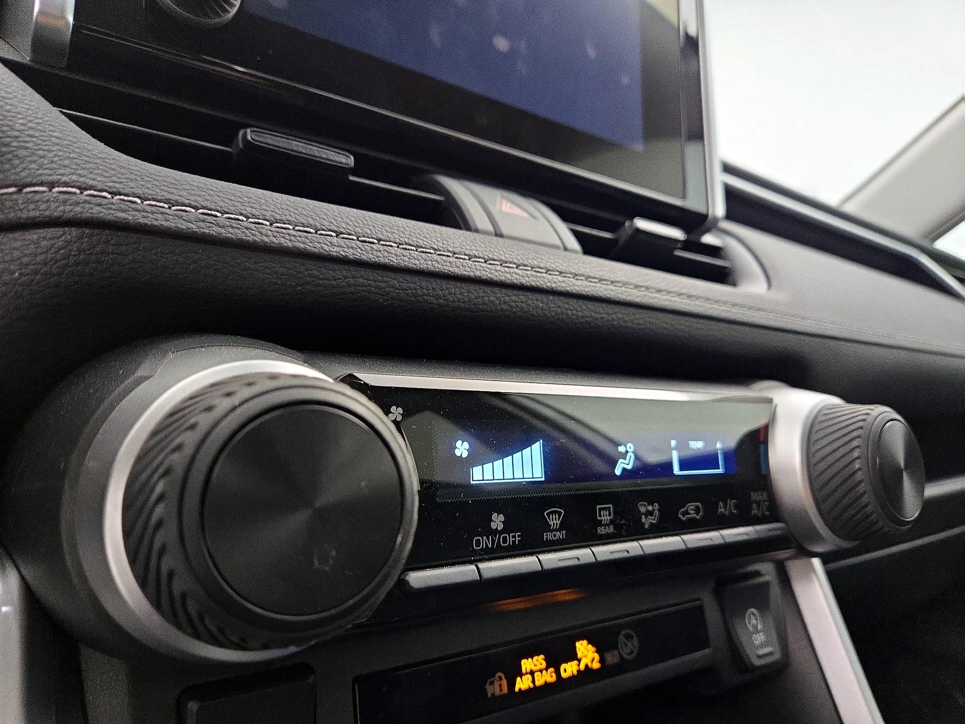 Thumbnail: 2025 Toyota RAV4 - 16