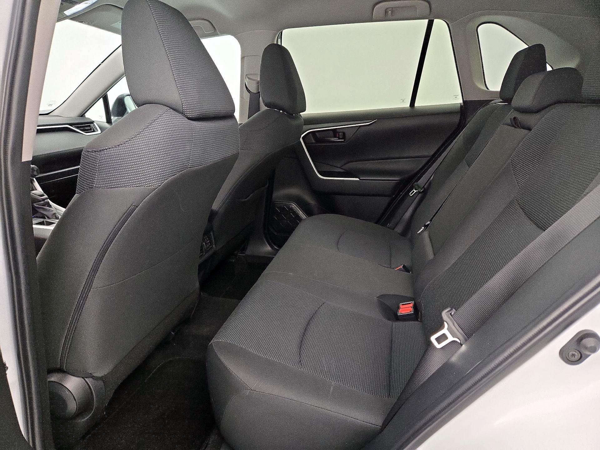 Thumbnail: 2025 Toyota RAV4 - 19