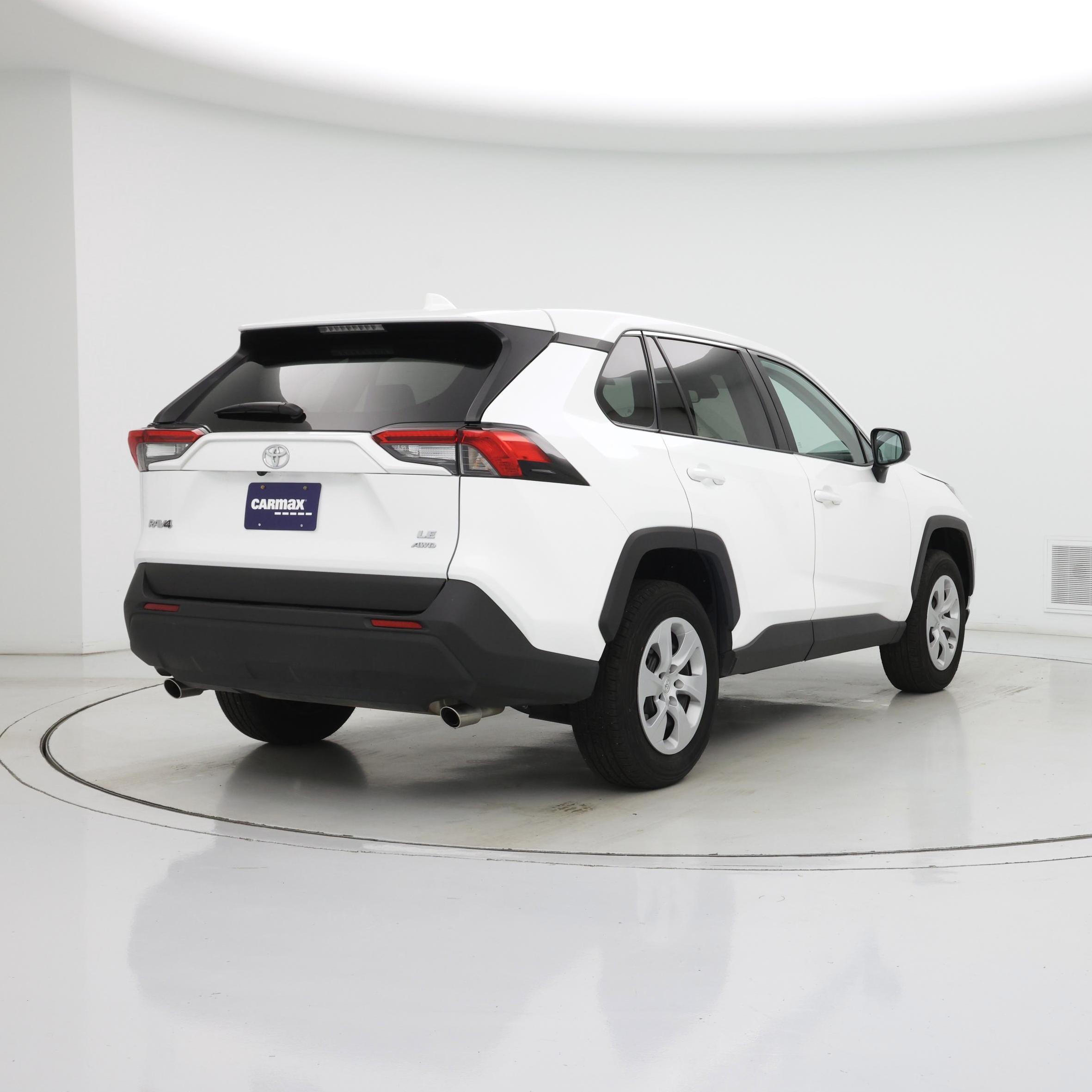 Thumbnail: 2025 Toyota RAV4 - 8