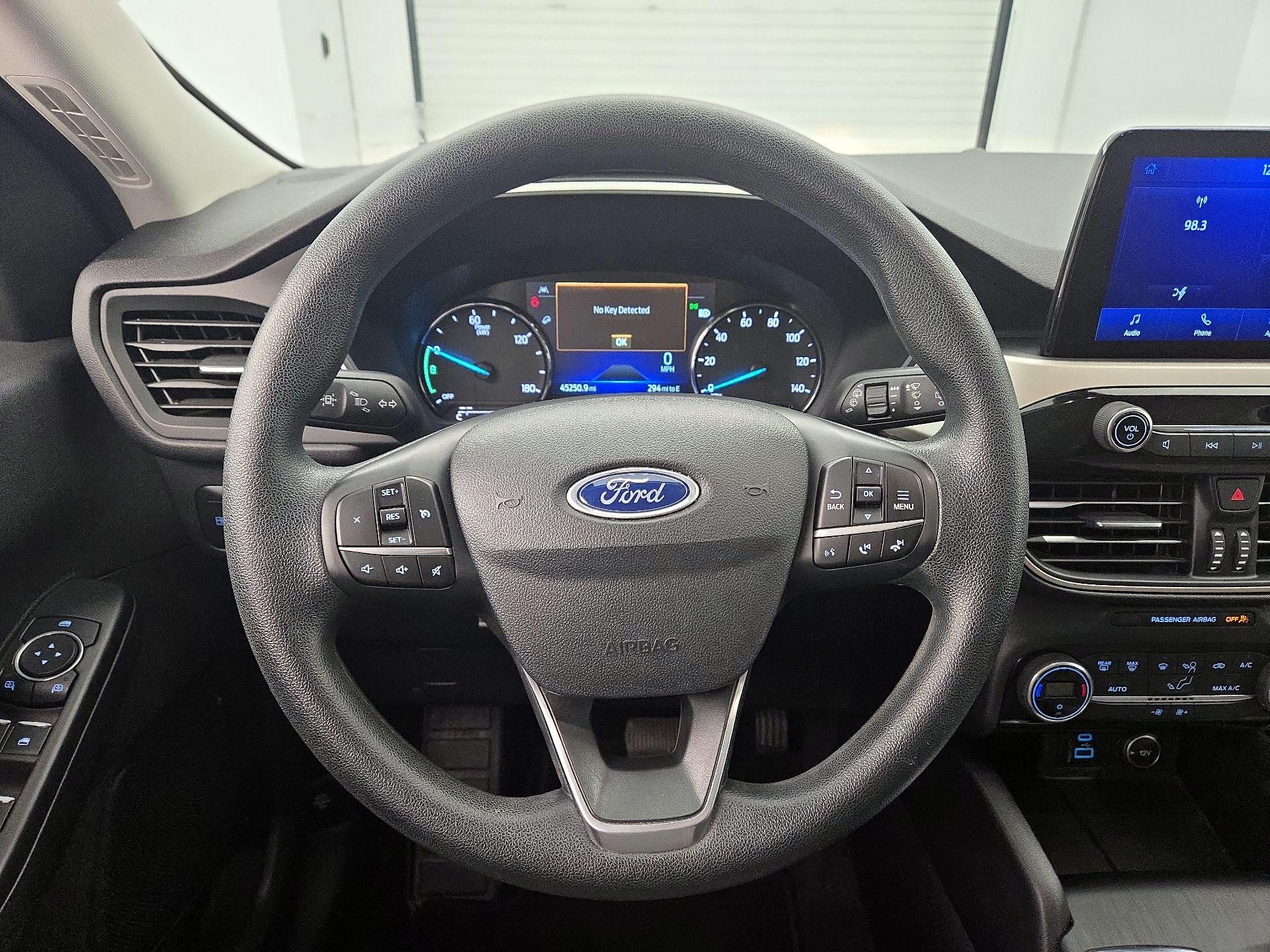 Thumbnail: 2021 Ford Escape - 10