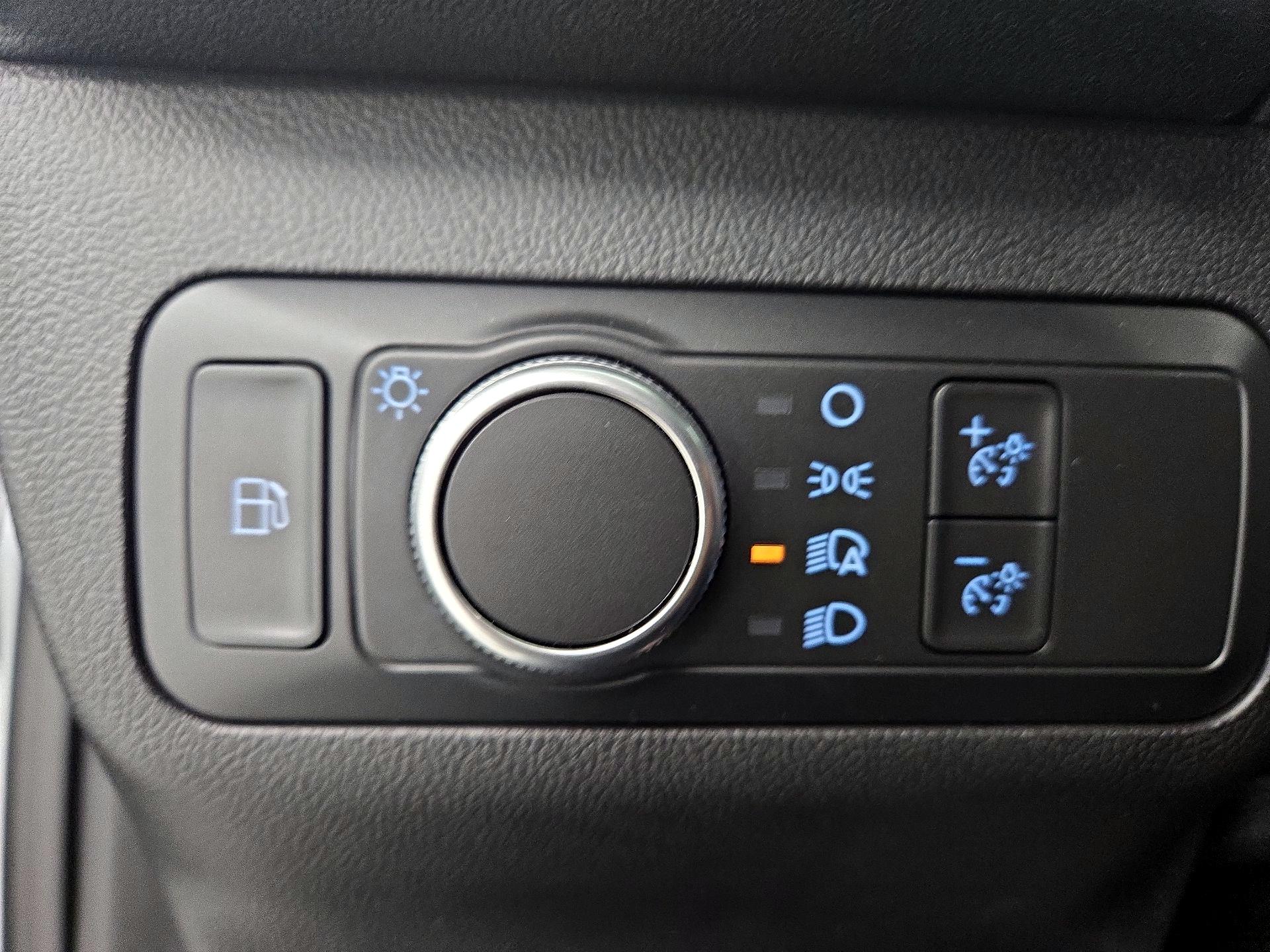 Thumbnail: 2021 Ford Escape - 13
