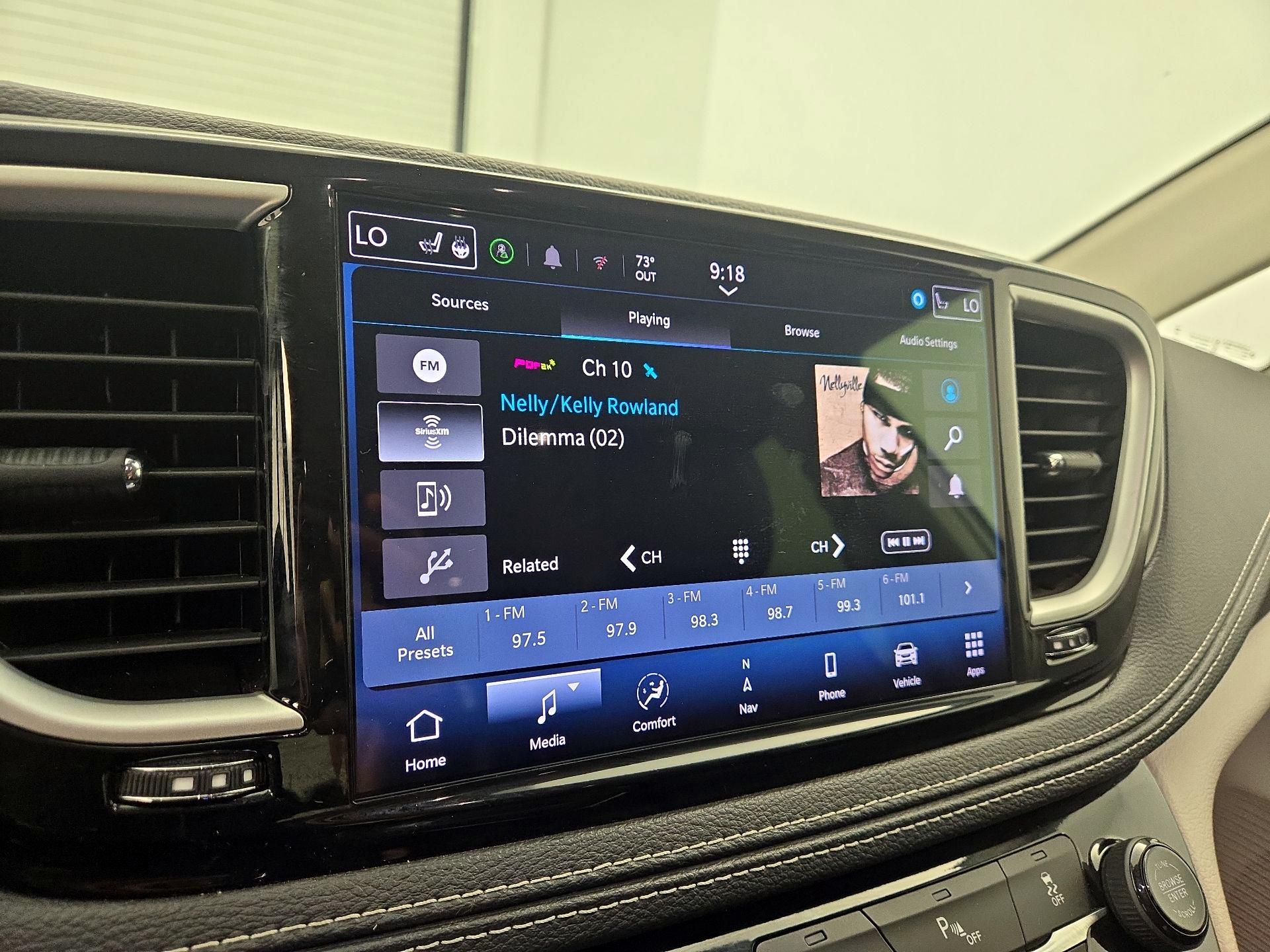 Thumbnail: 2024 Chrysler Pacifica - 16