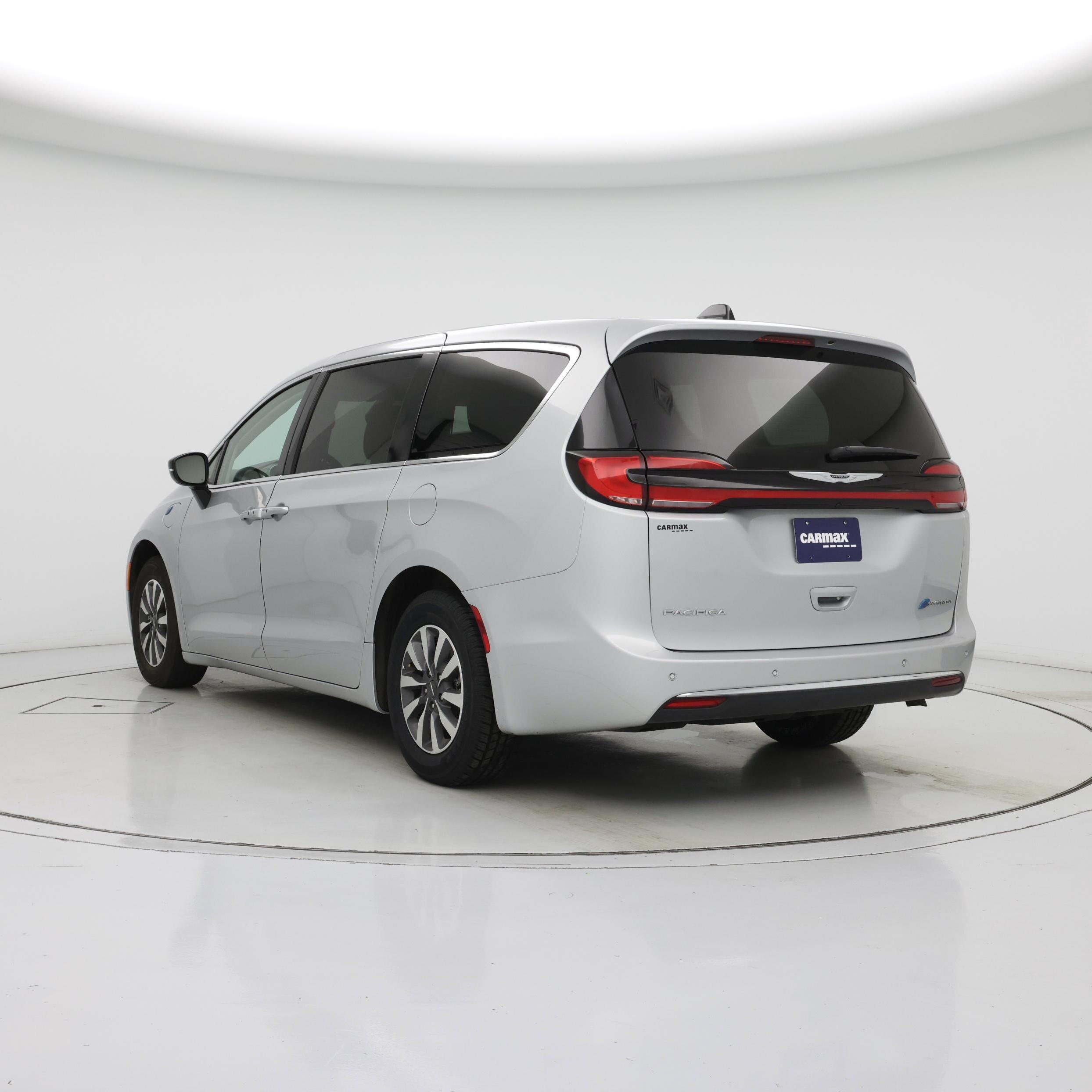 Thumbnail: 2024 Chrysler Pacifica - 2