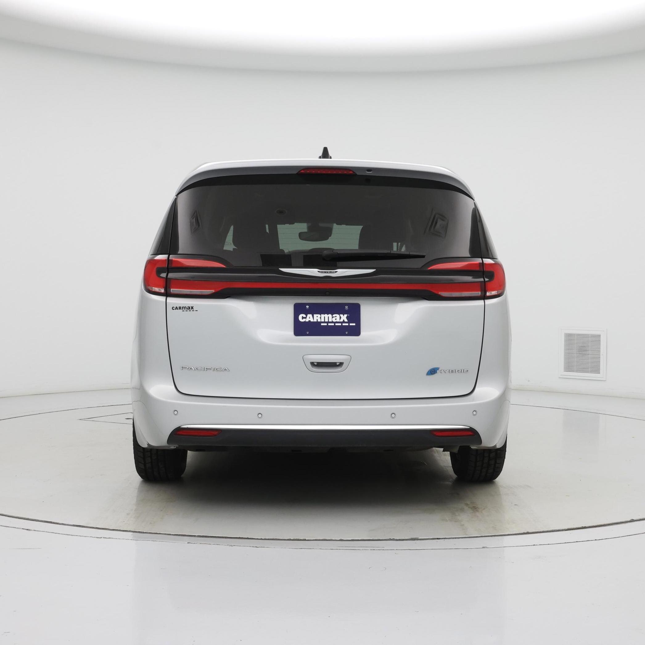 Thumbnail: 2024 Chrysler Pacifica - 6