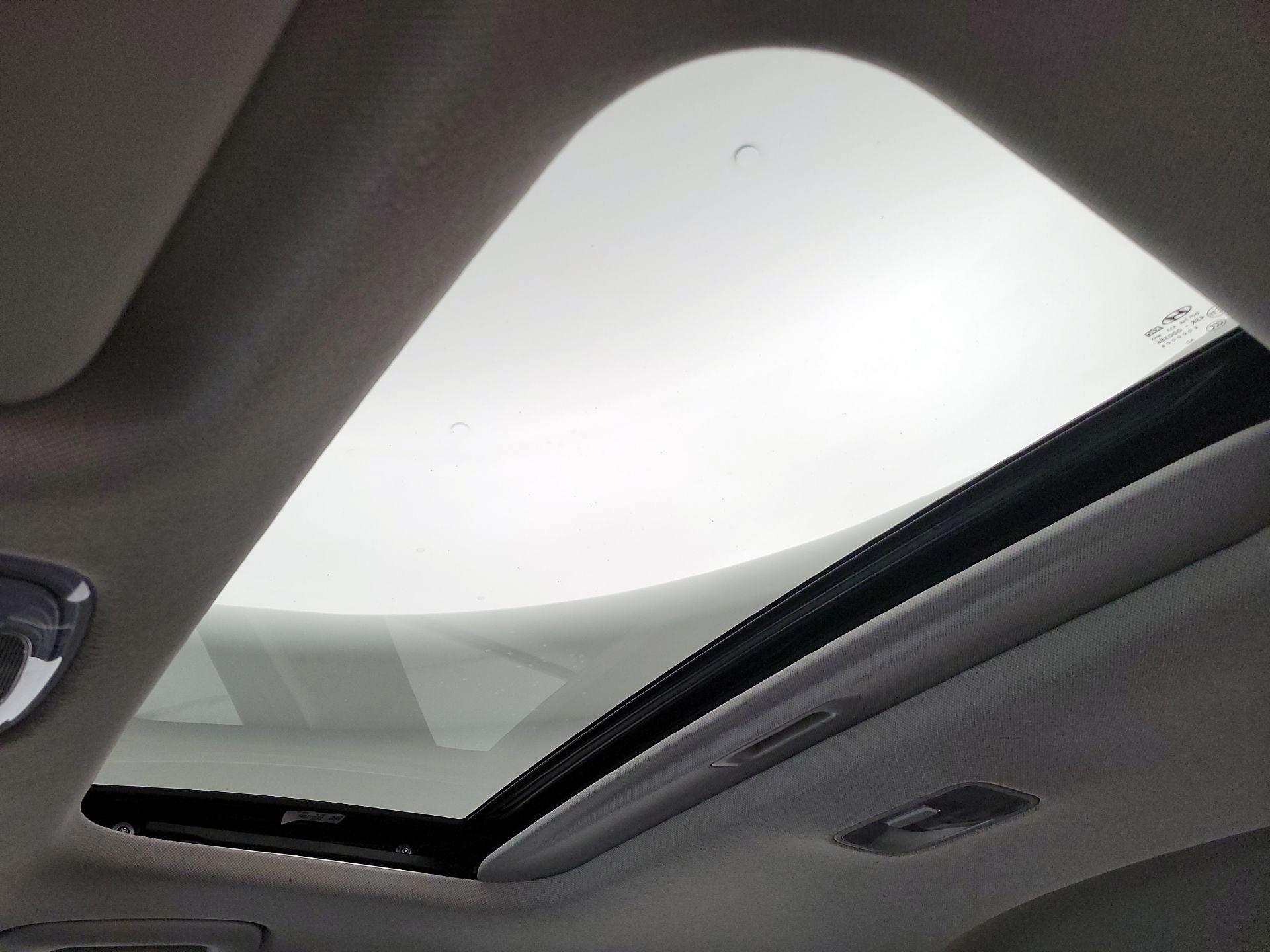 Thumbnail: 2025 Hyundai Elantra - 20