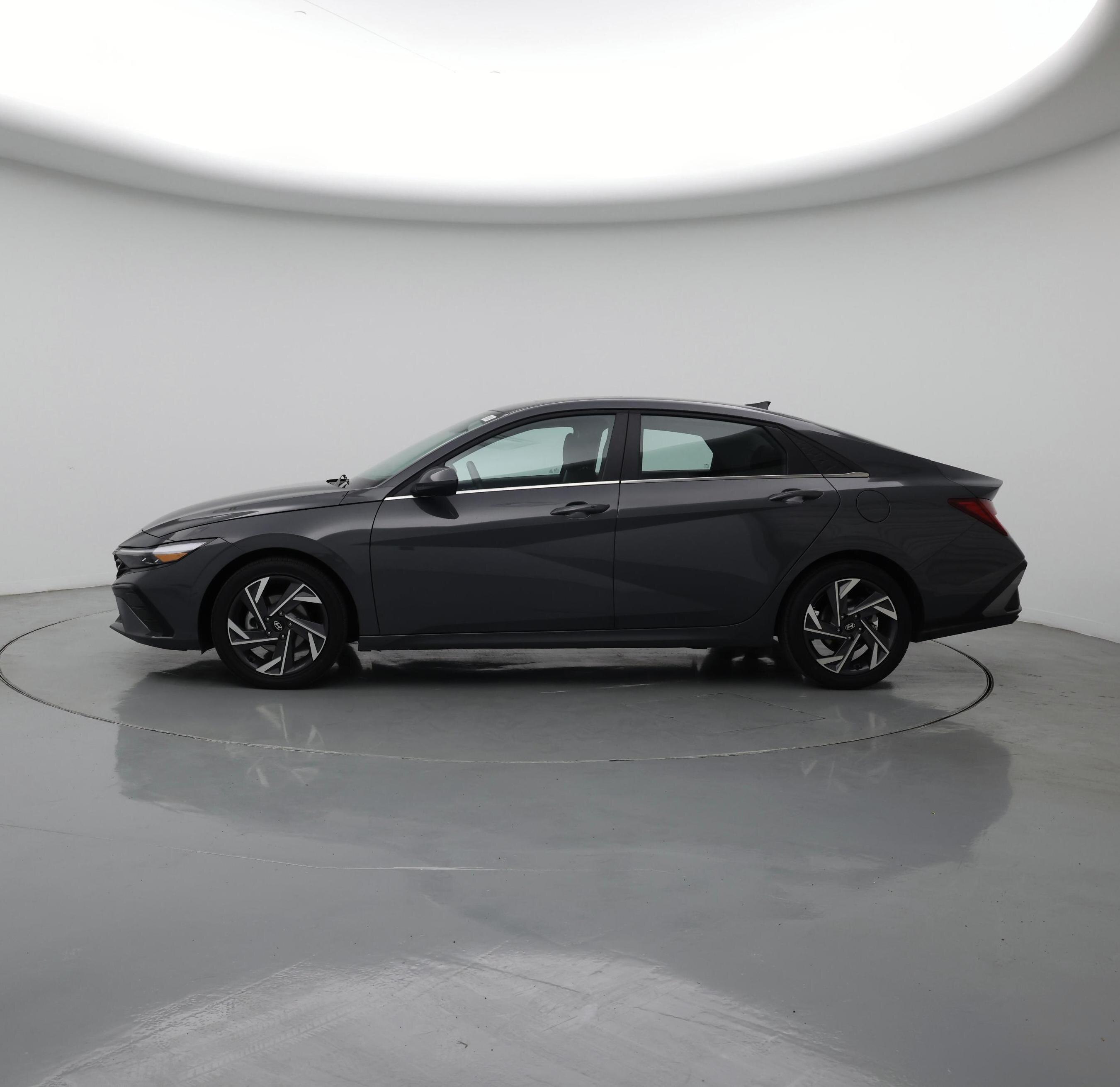 Thumbnail: 2025 Hyundai Elantra - 3