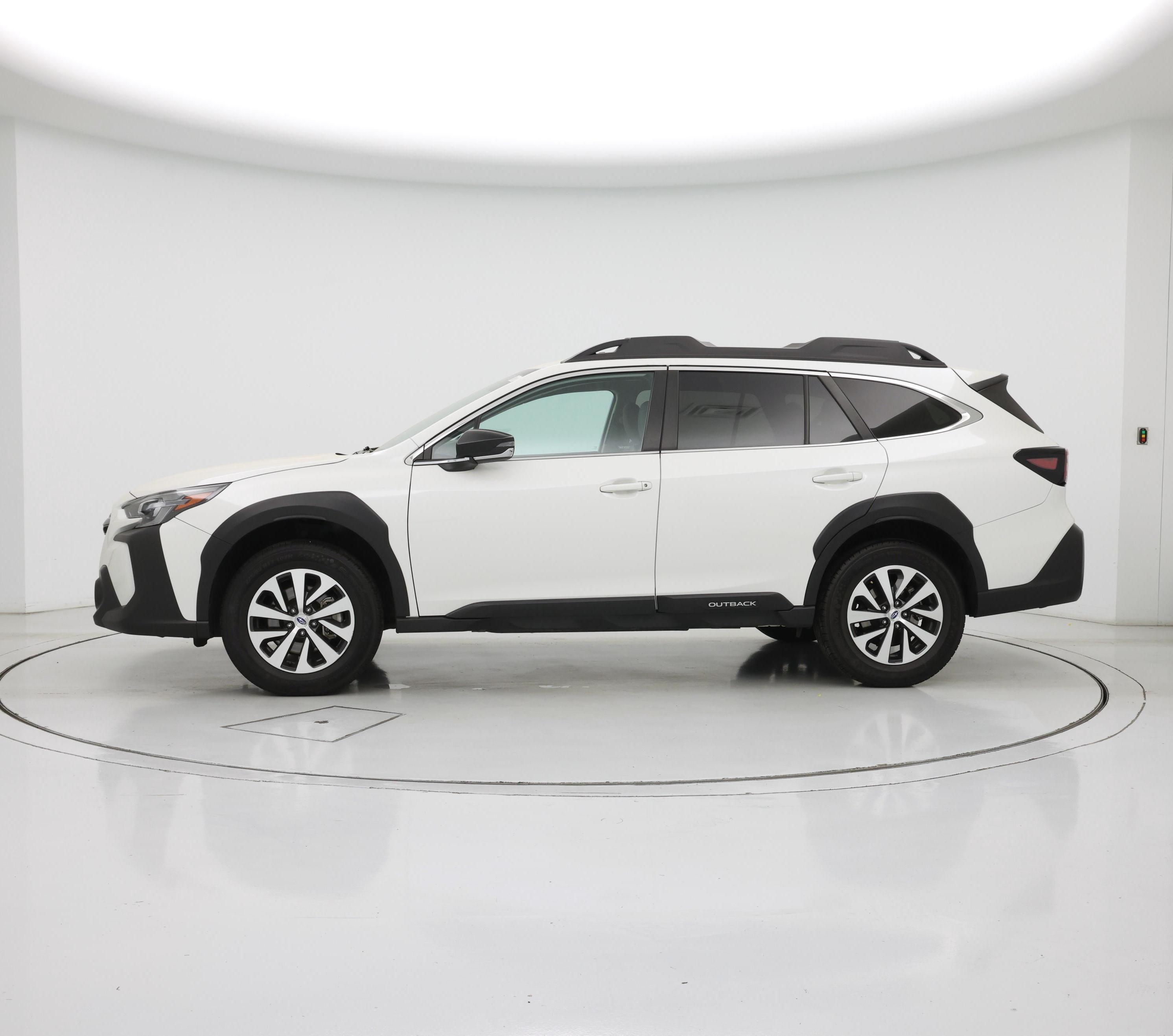 Thumbnail: 2023 Subaru Outback - 3