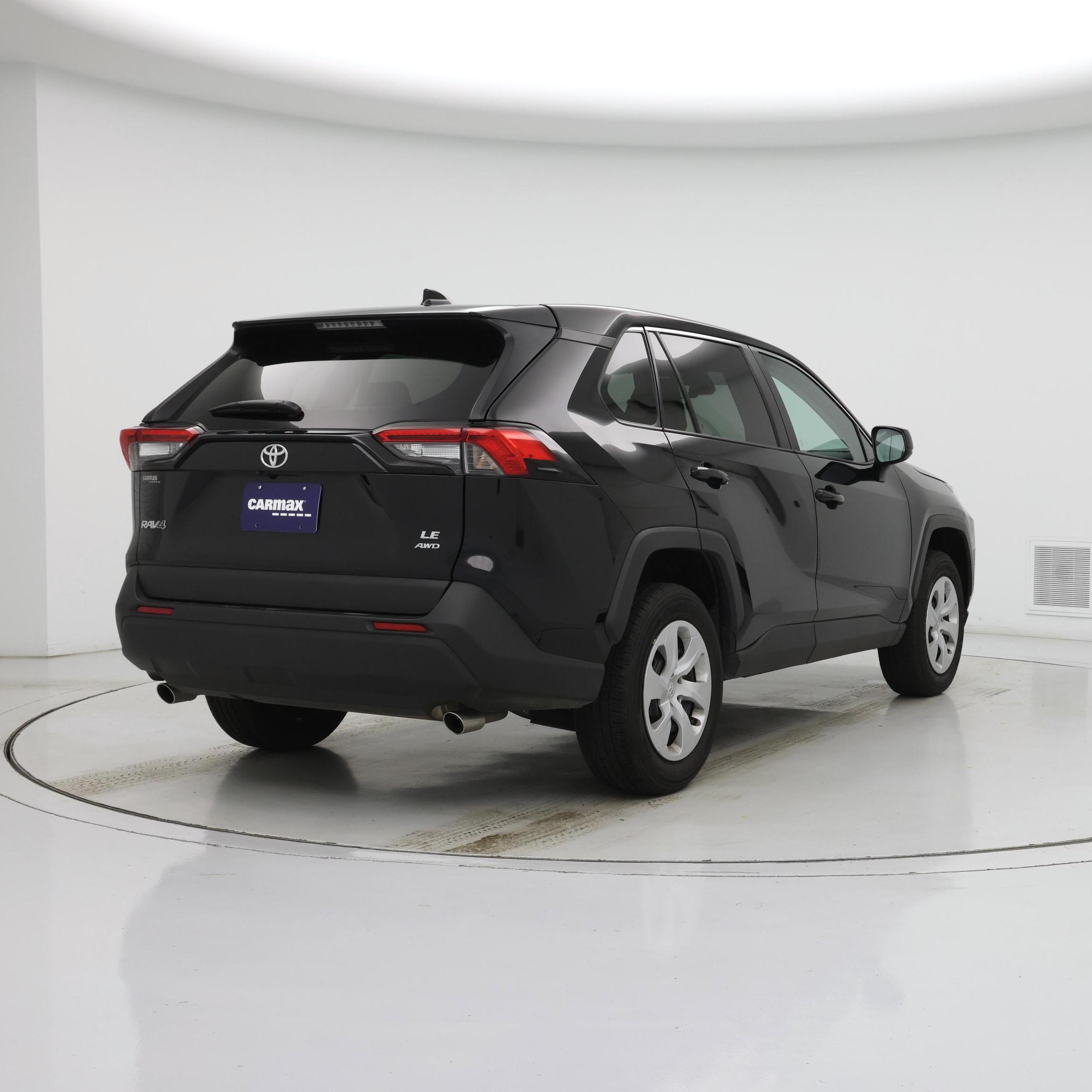 Thumbnail: 2025 Toyota RAV4 - 8