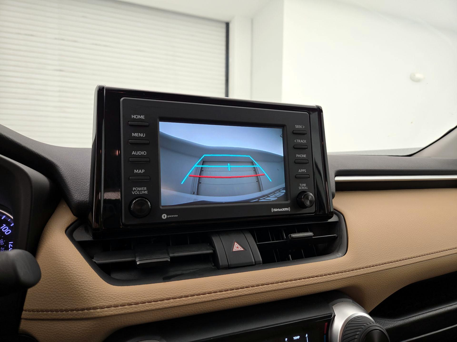 Thumbnail: 2021 Toyota RAV4 - 14