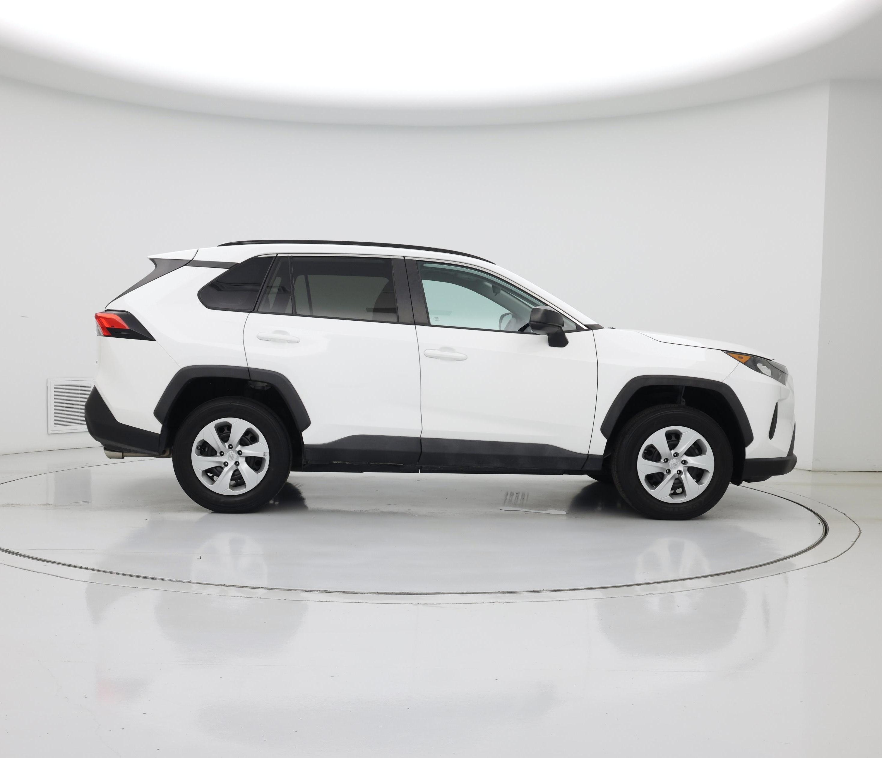 Thumbnail: 2021 Toyota RAV4 - 7