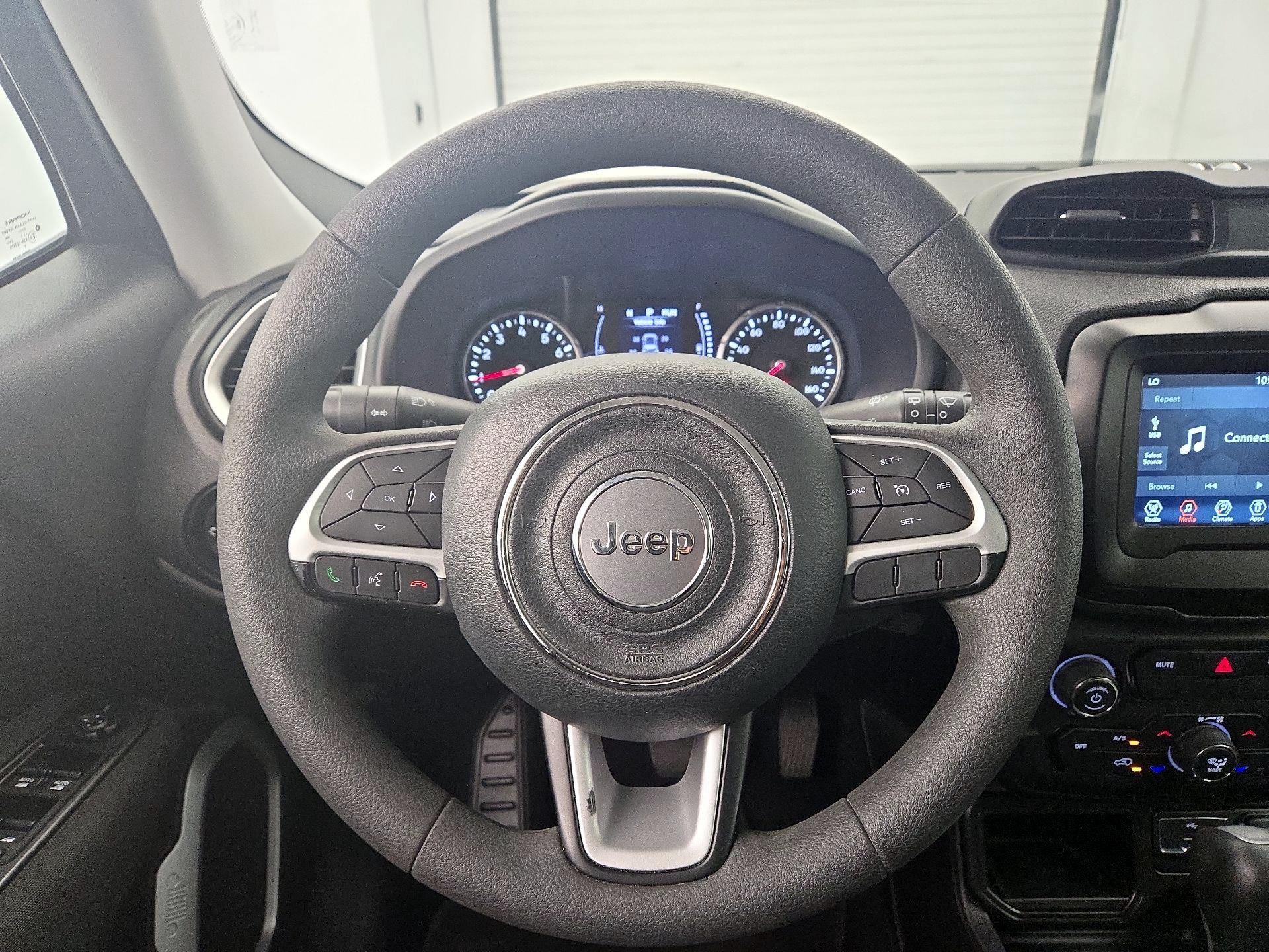 Thumbnail: 2020 Jeep Renegade - 10