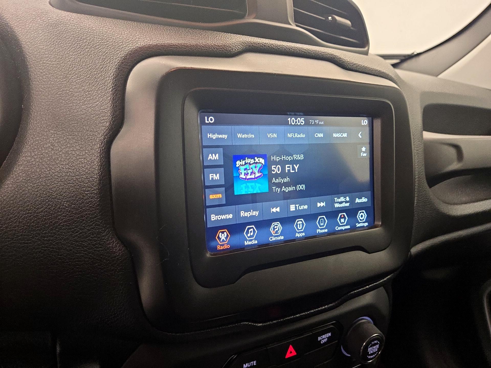 Thumbnail: 2020 Jeep Renegade - 15