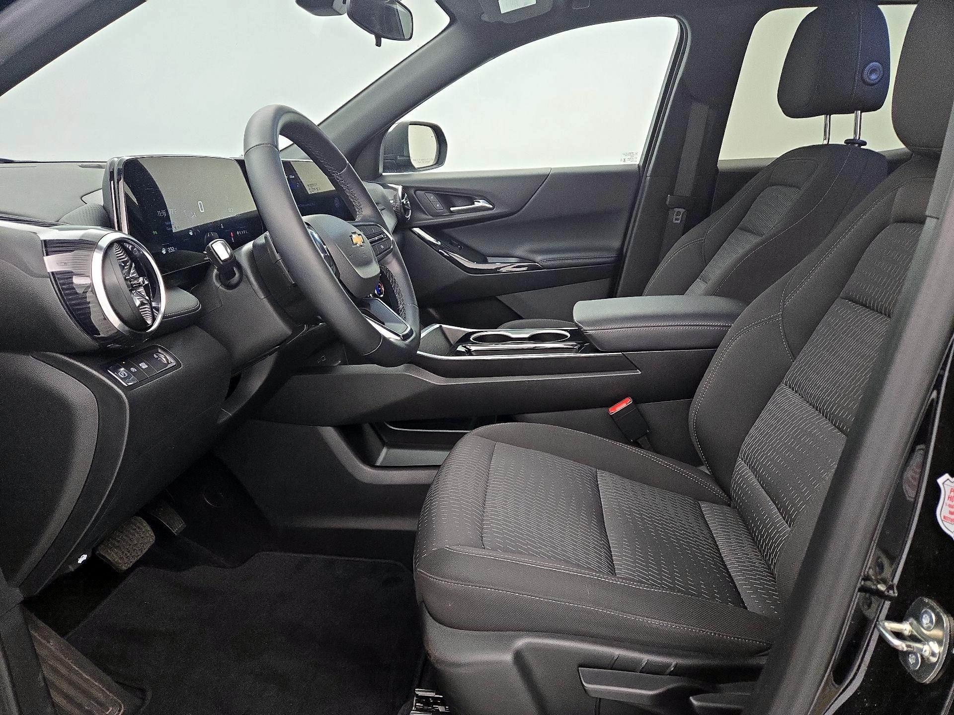 Thumbnail: 2025 Chevrolet Equinox - 11