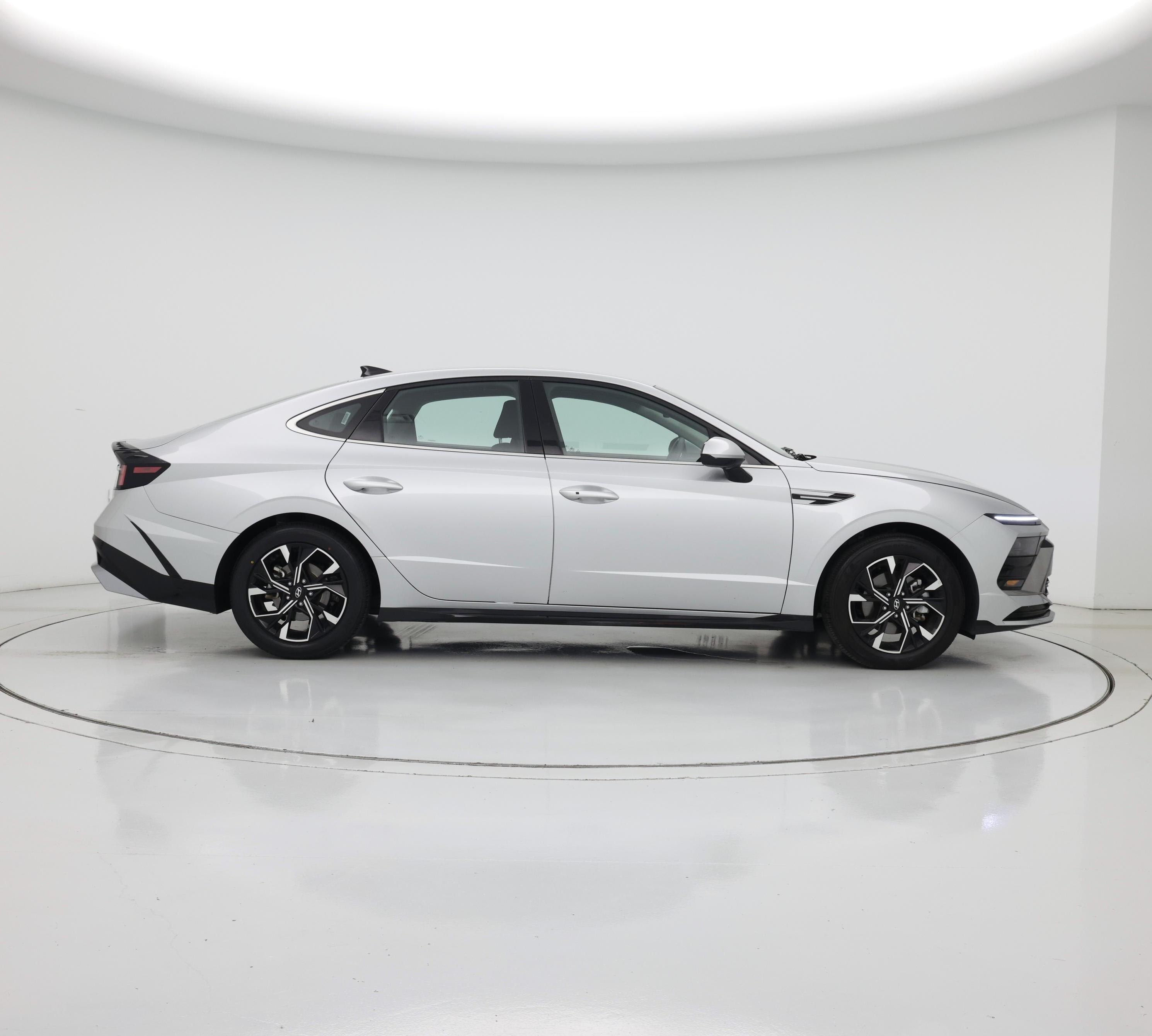 Thumbnail: 2025 Hyundai Sonata - 7