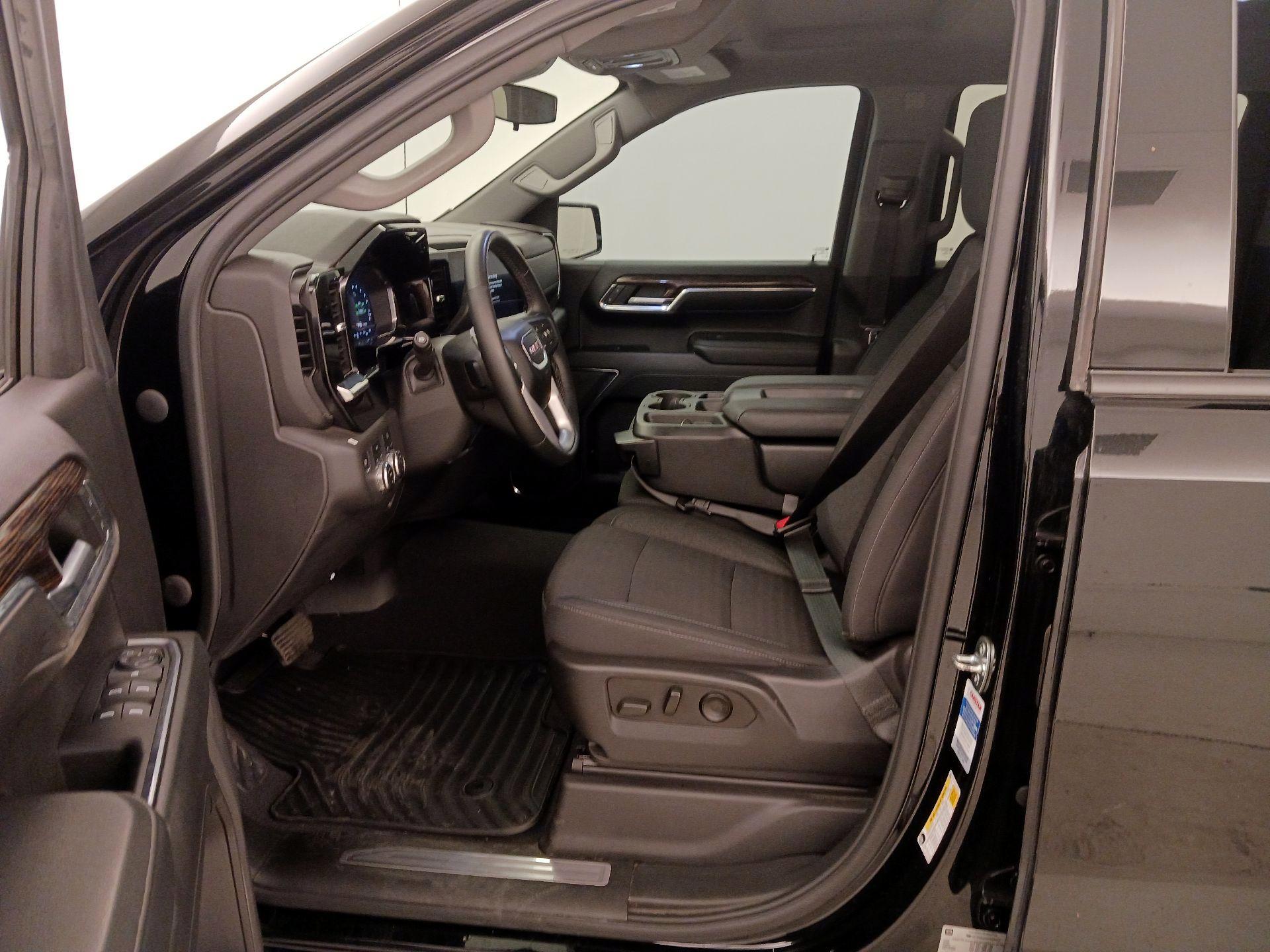 Thumbnail: 2023 GMC Sierra 1500 - 11