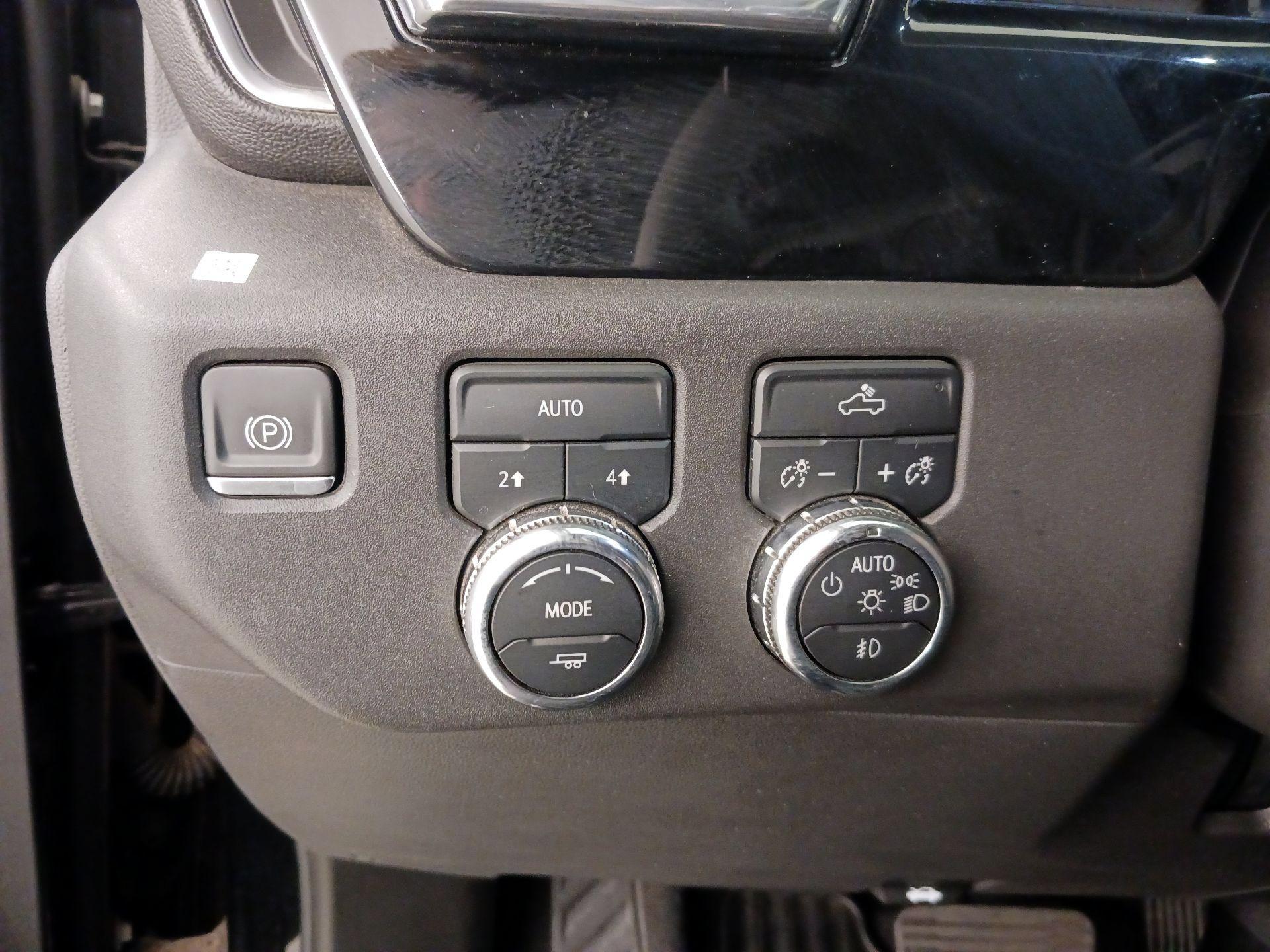 Thumbnail: 2023 GMC Sierra 1500 - 13