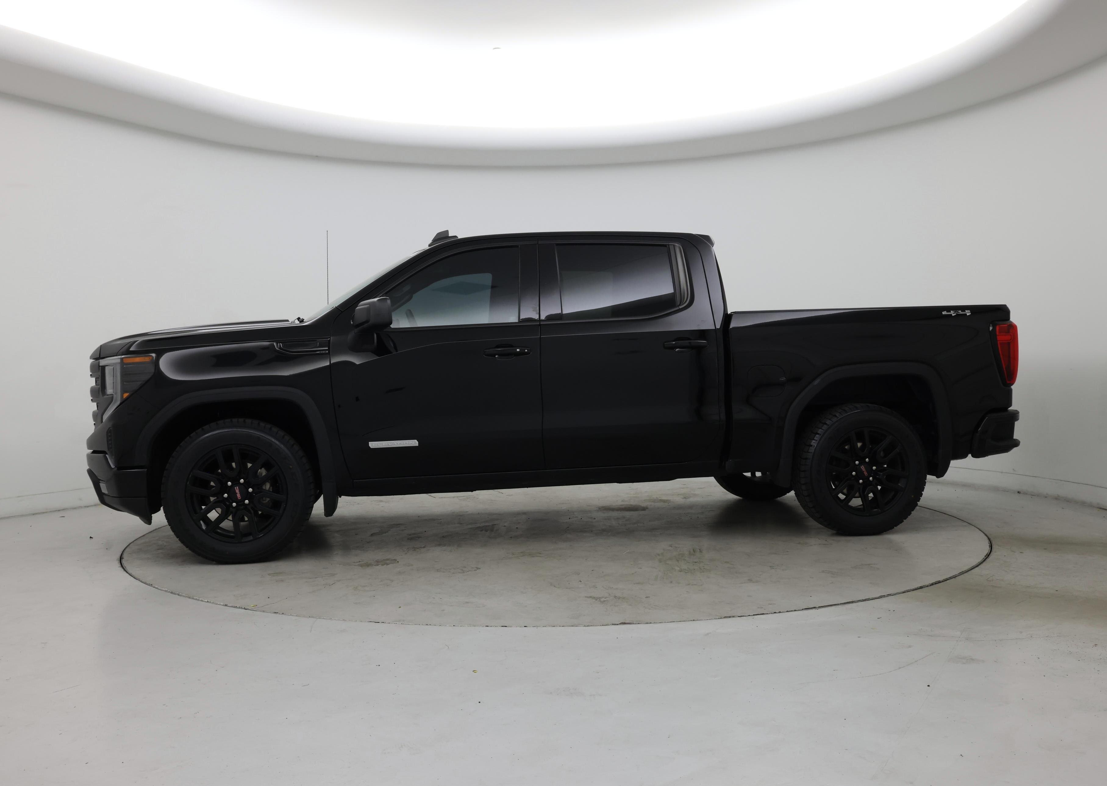 Thumbnail: 2023 GMC Sierra 1500 - 3