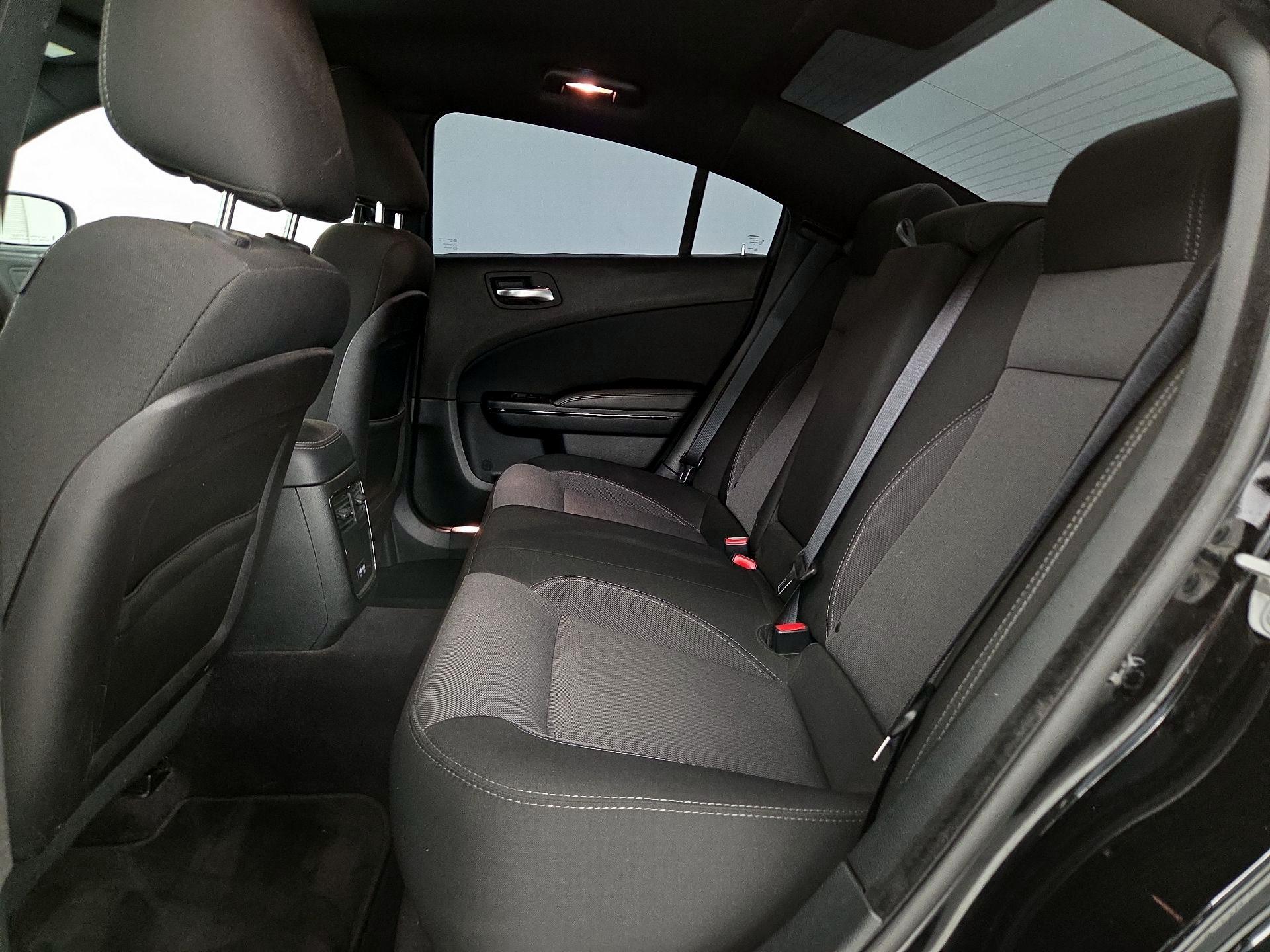 Thumbnail: 2018 Dodge Charger - 19