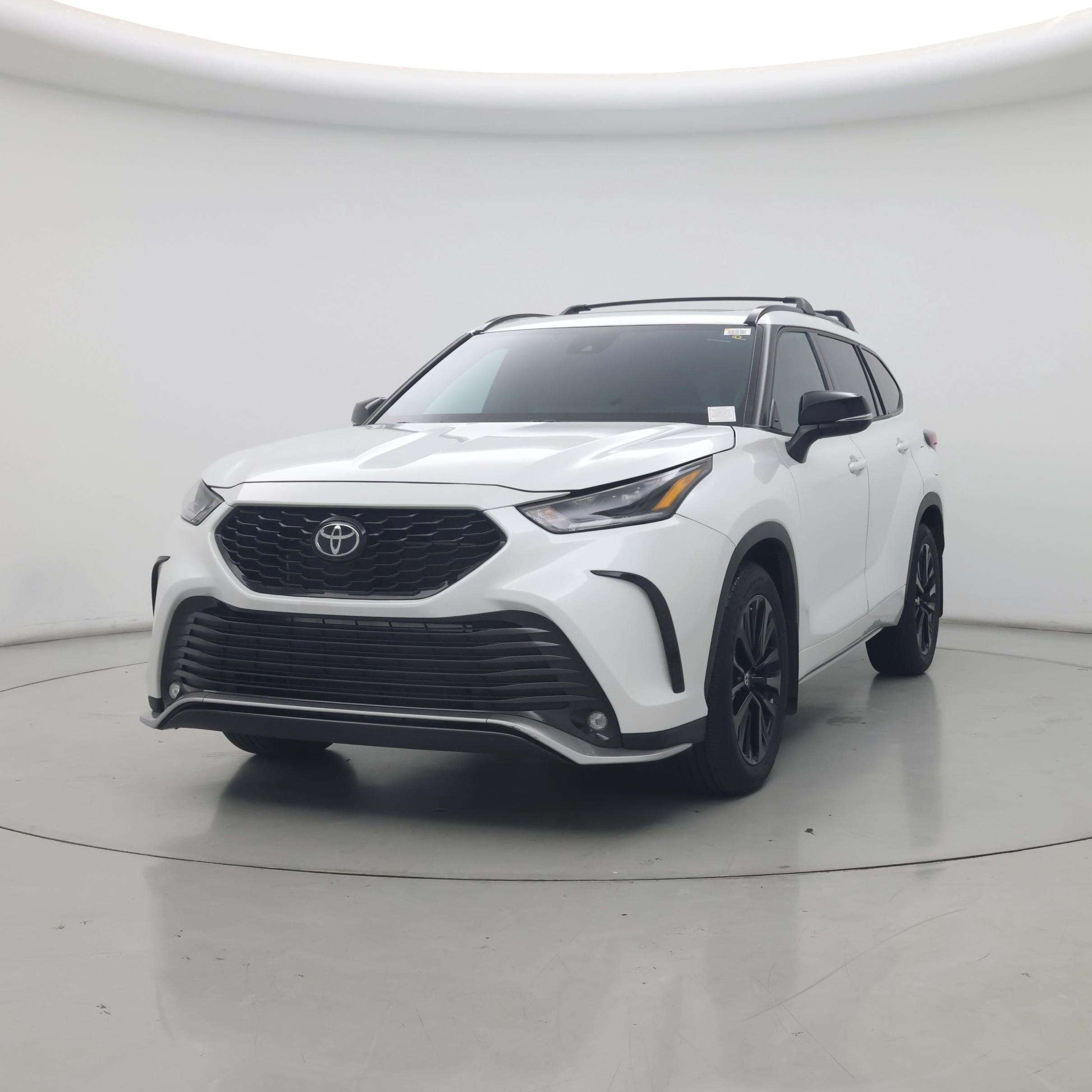 Thumbnail: 2024 Toyota Highlander - 4