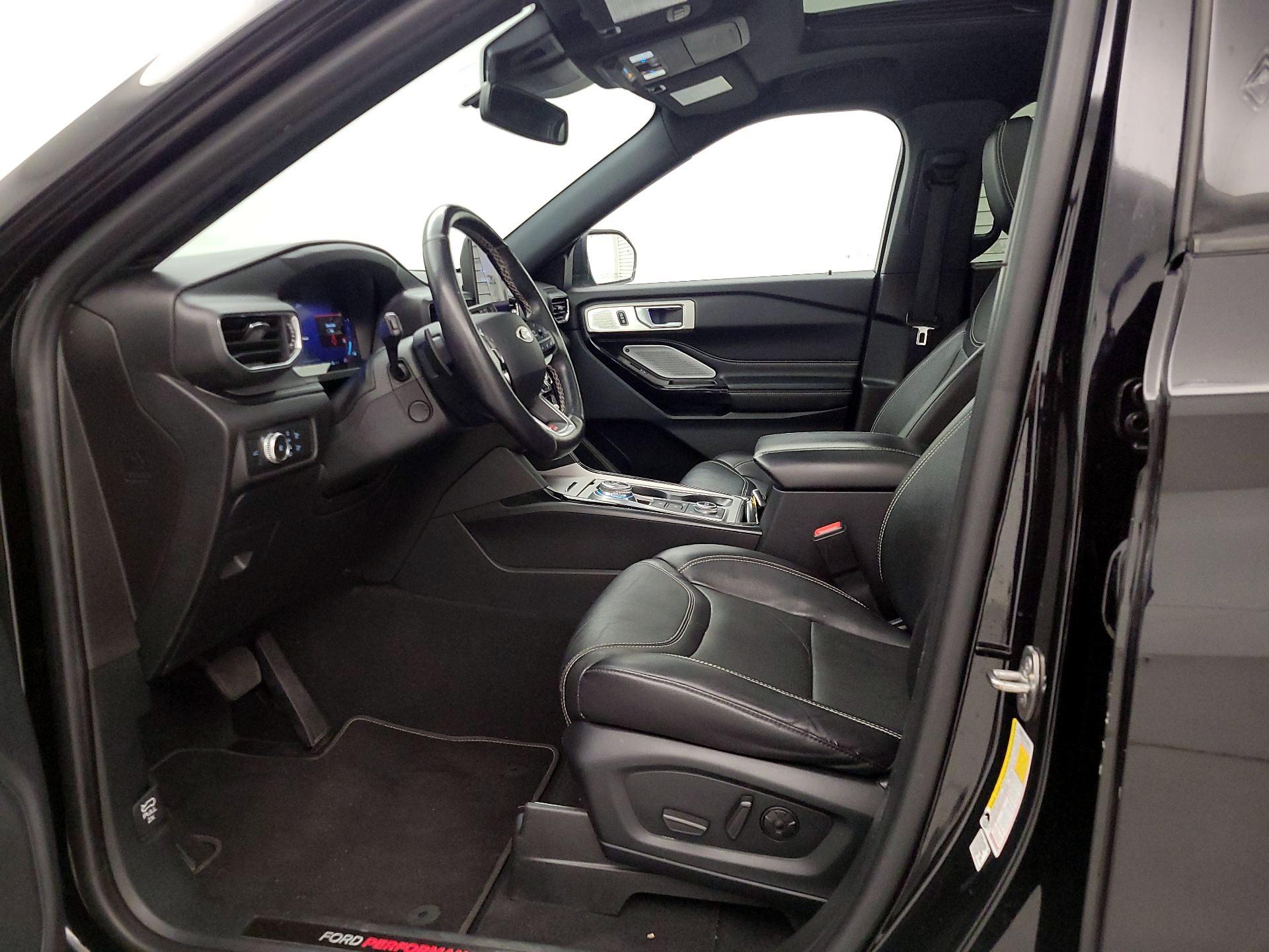 Thumbnail: 2021 Ford Explorer - 11