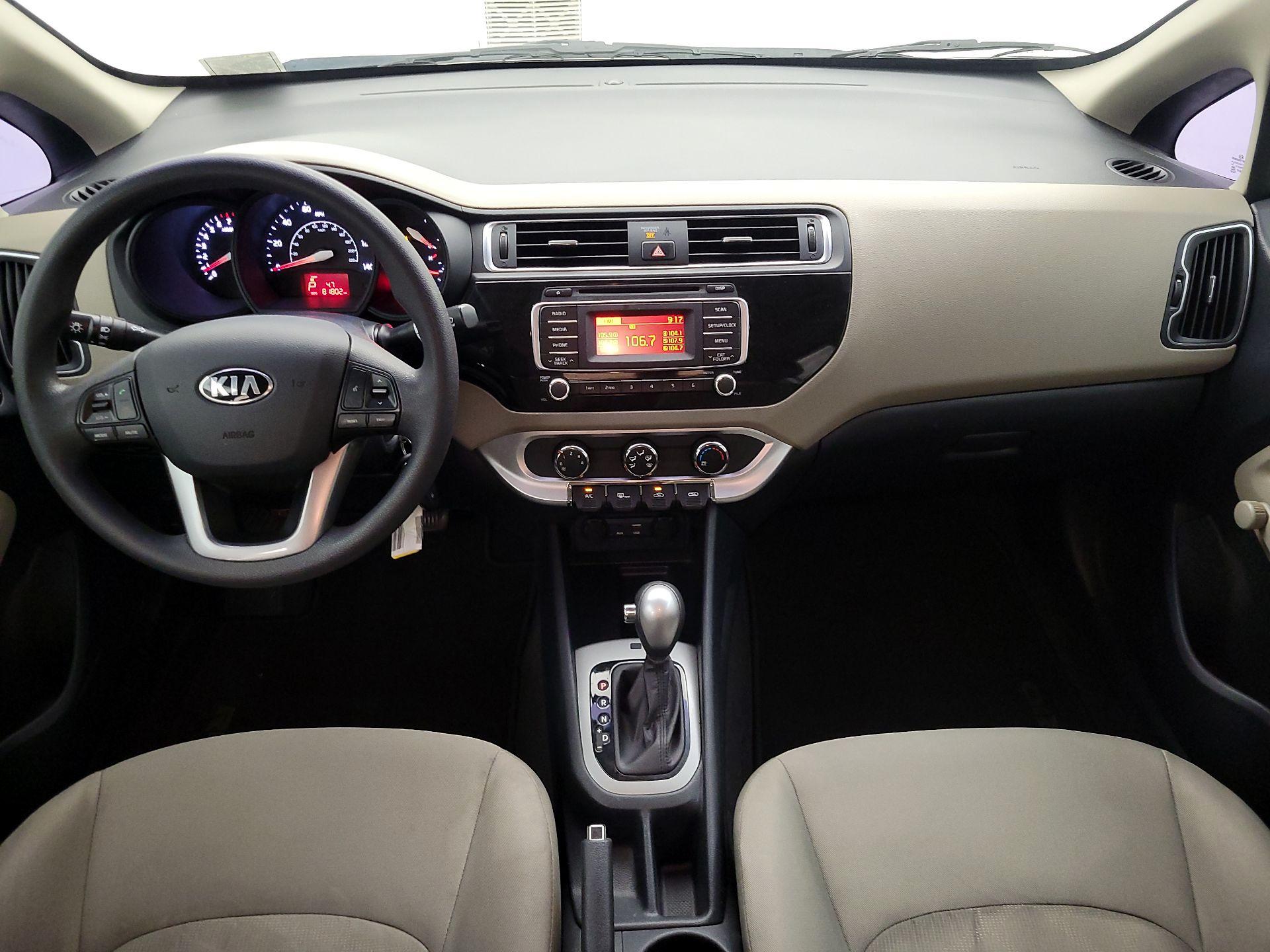 Thumbnail: 2016 Kia Rio - 9