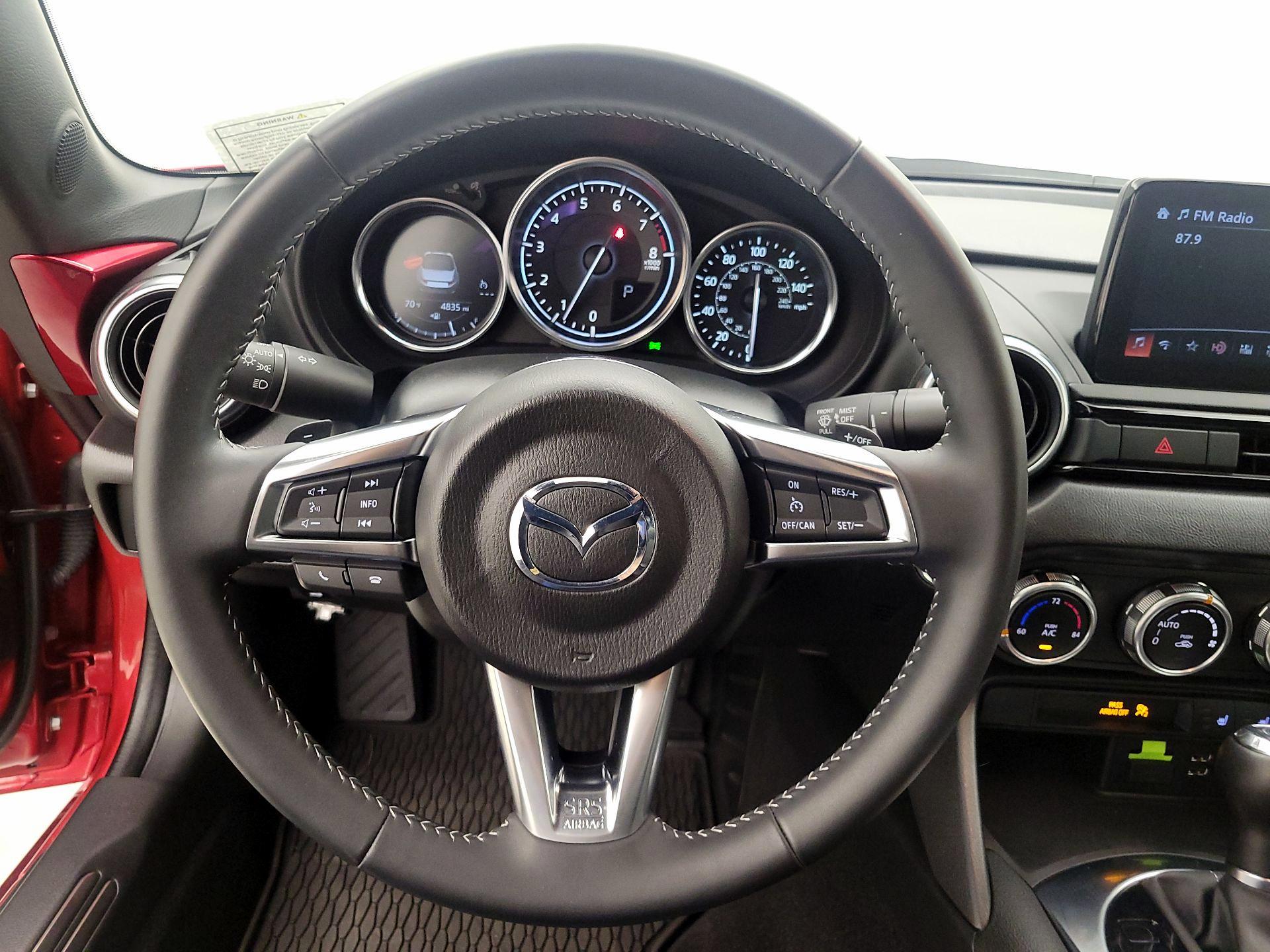 Thumbnail: 2022 Mazda MX-5 Miata - 10