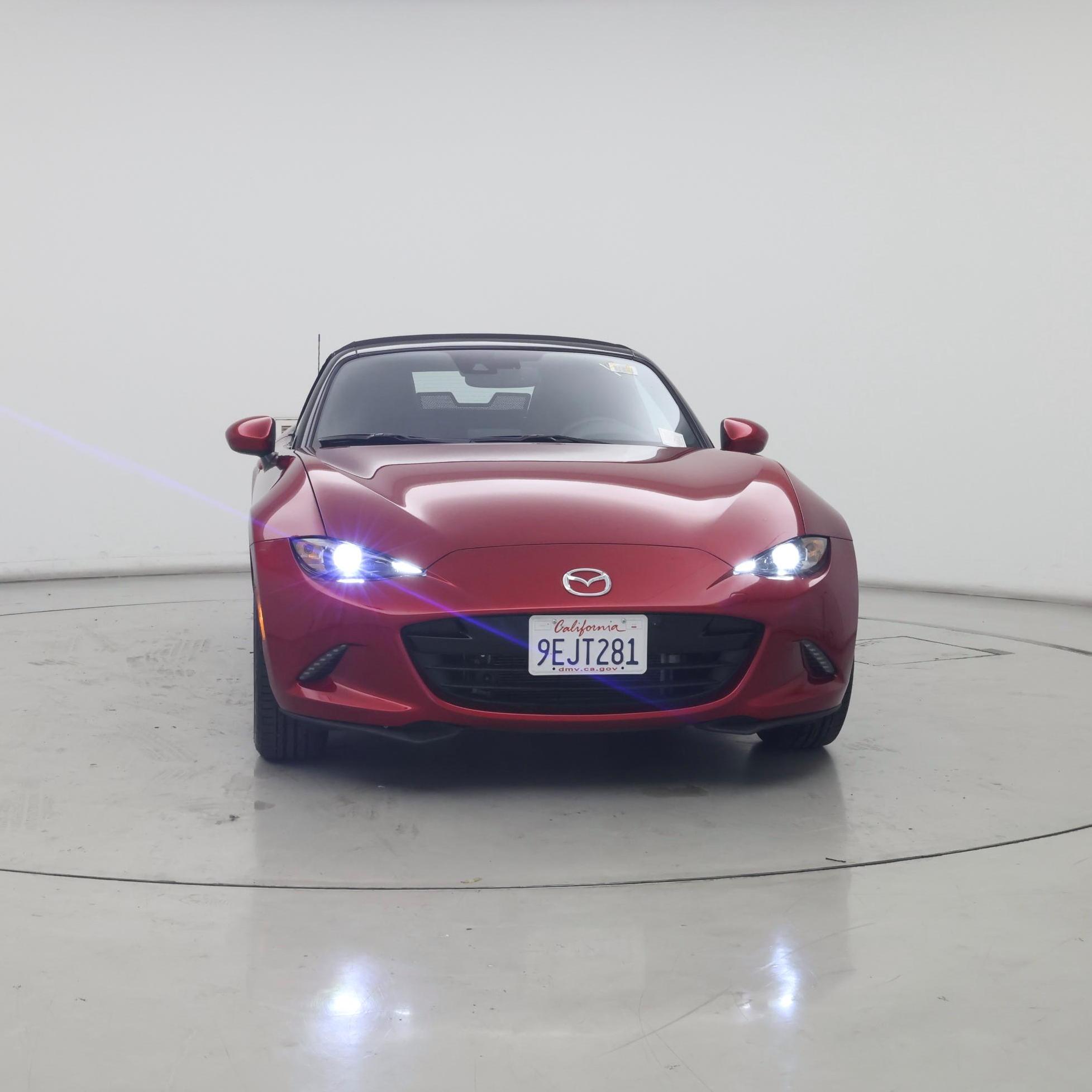Thumbnail: 2022 Mazda MX-5 Miata - 5