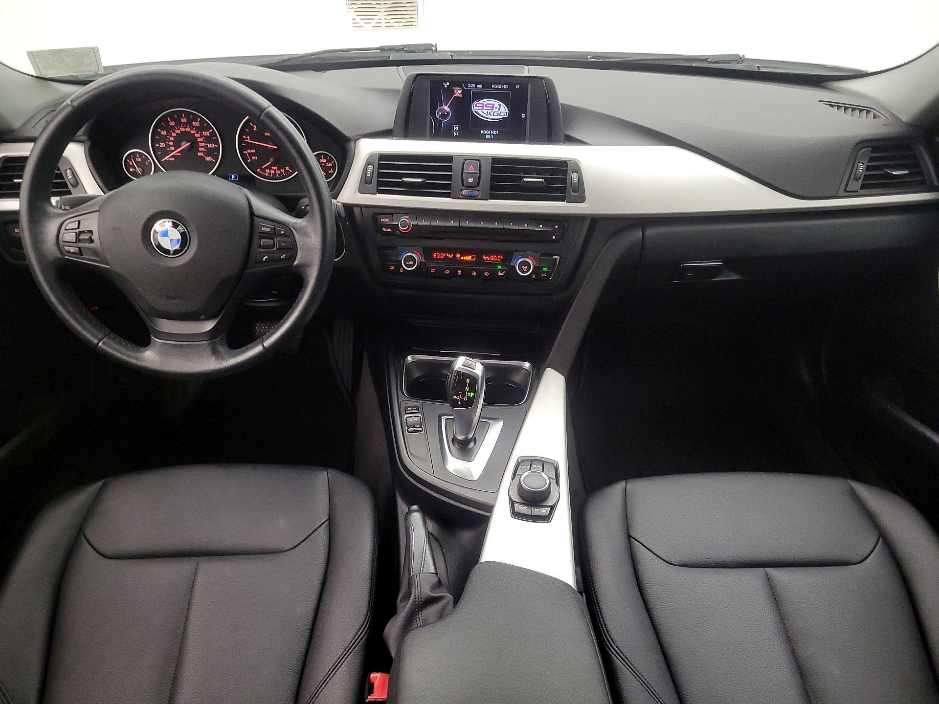 Thumbnail: 2015 BMW 3 Series - 9