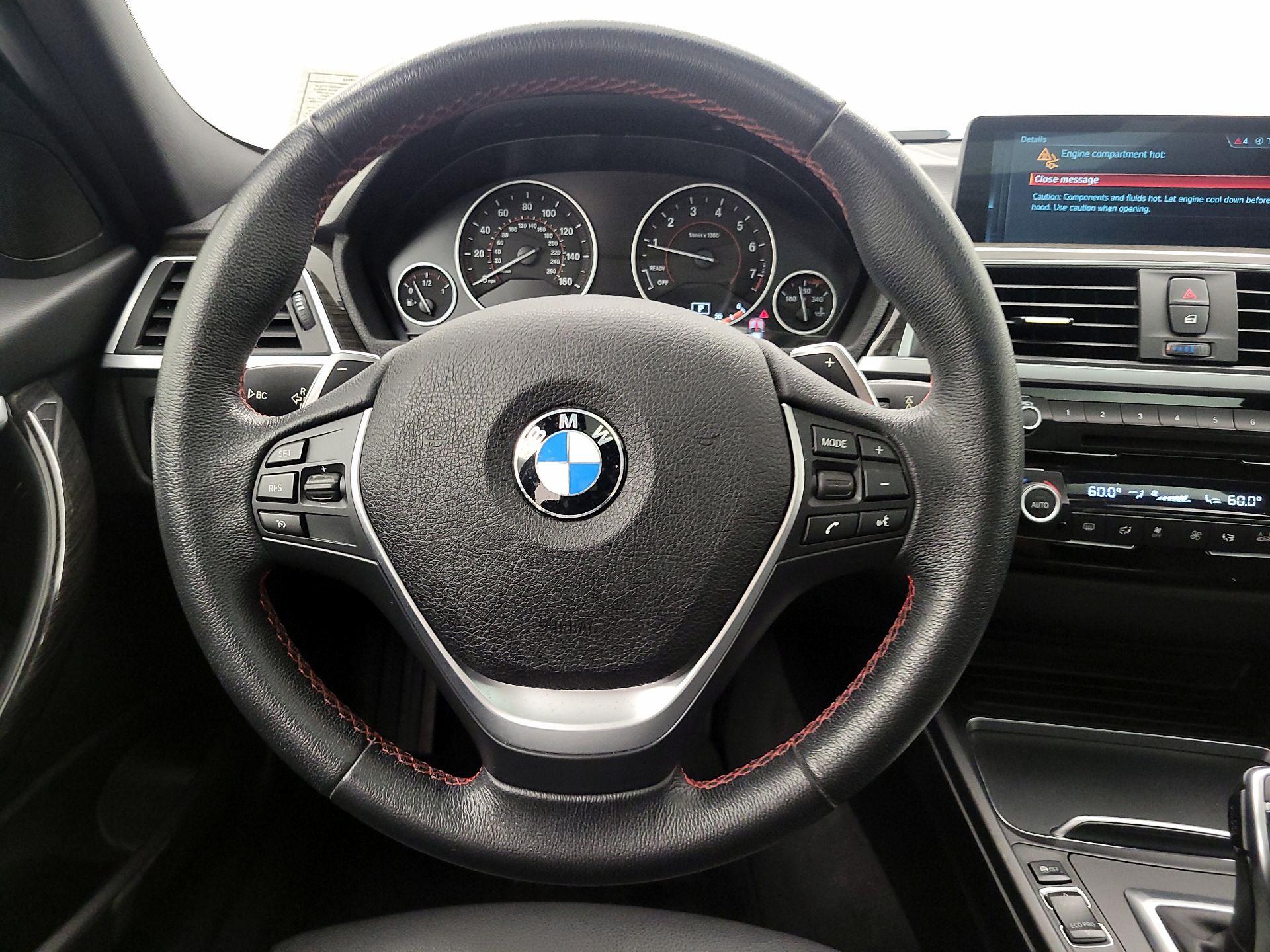 Thumbnail: 2017 BMW 3 Series - 10