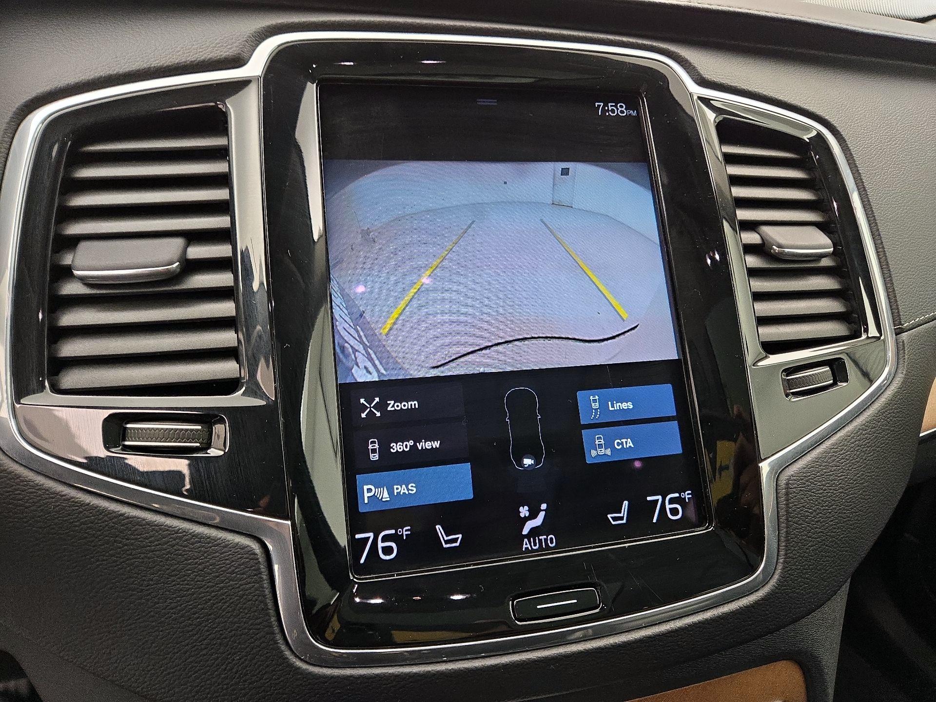 Thumbnail: 2020 Volvo XC90 - 14