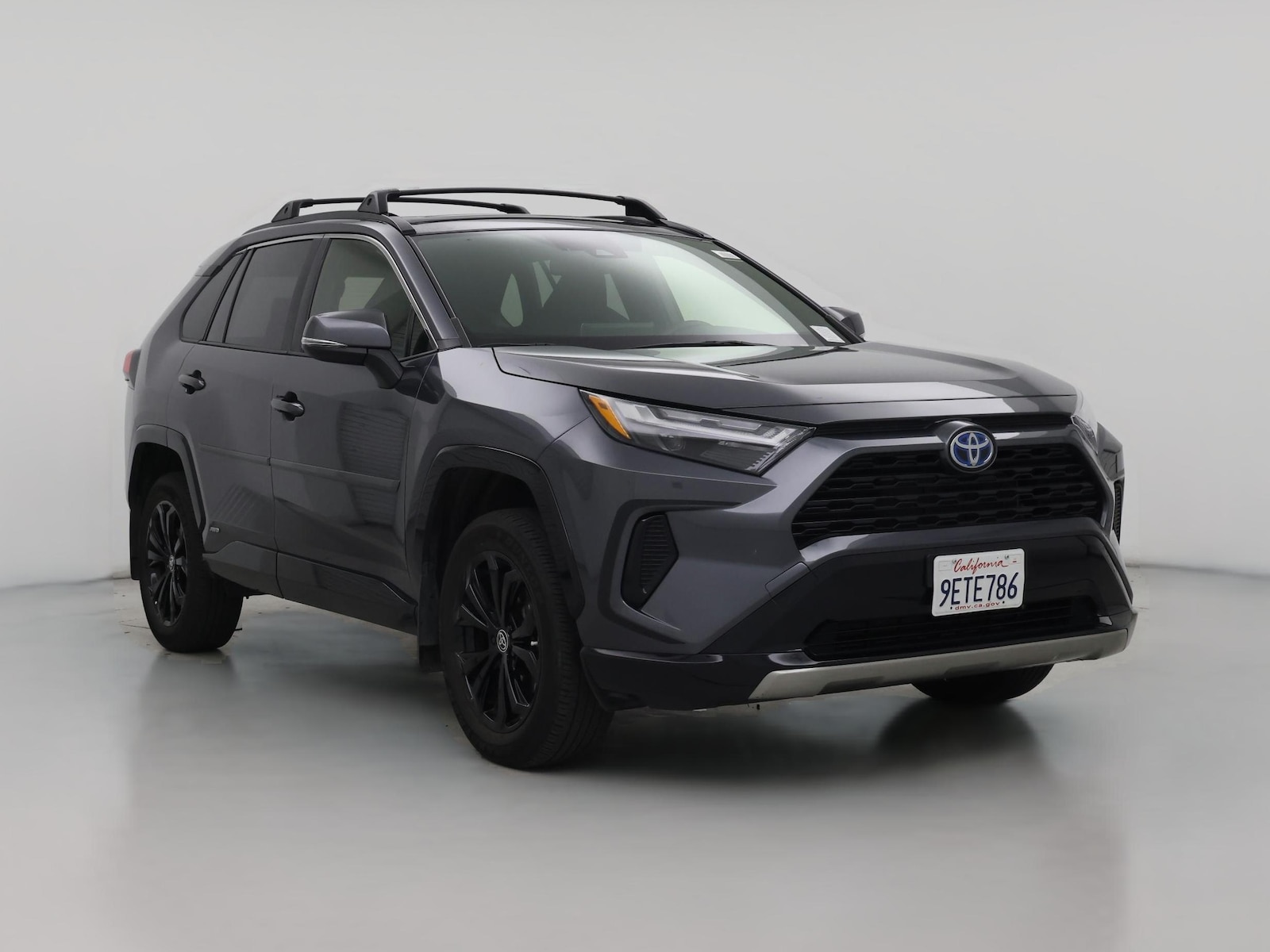 2023 Toyota RAV4 SE