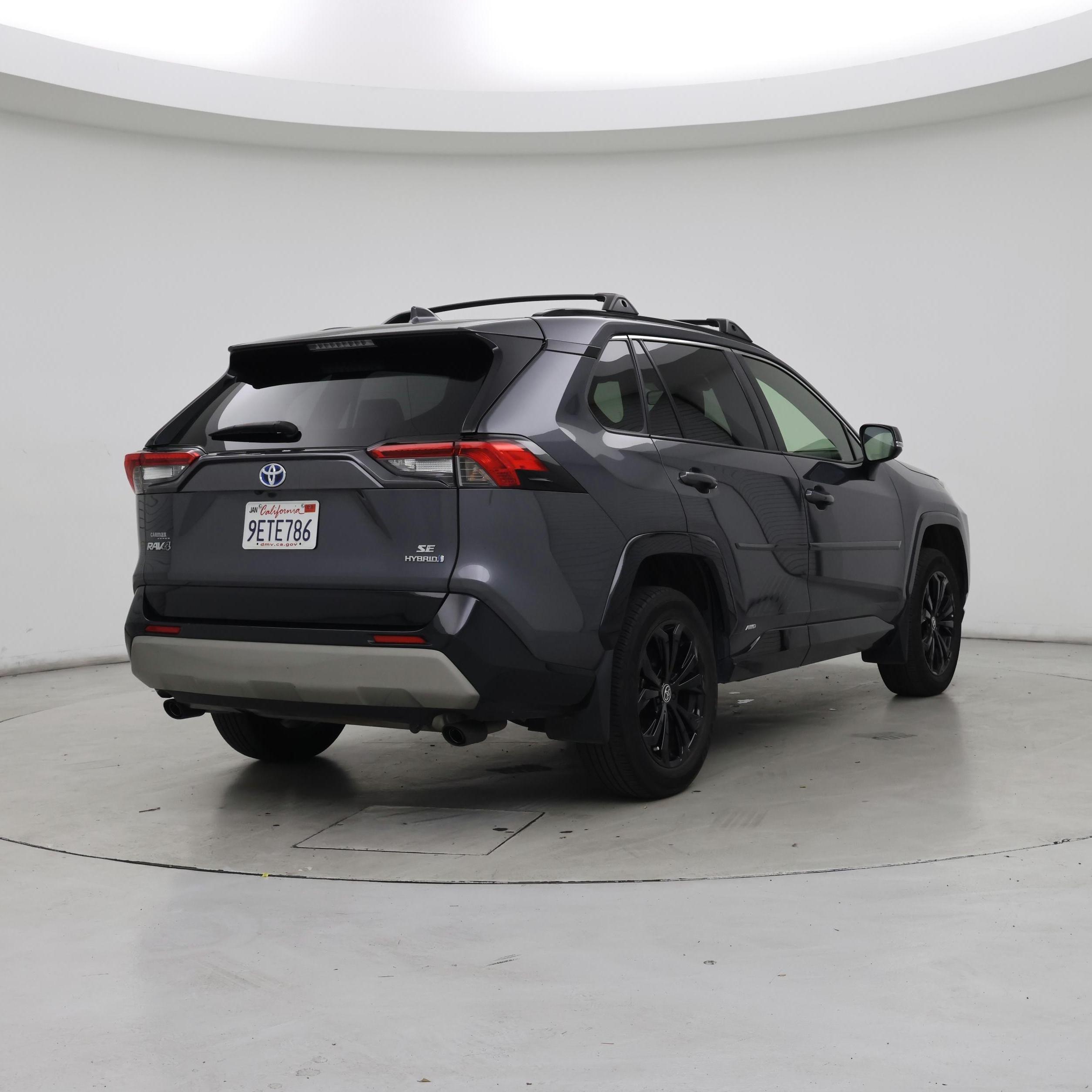 Thumbnail: 2023 Toyota RAV4 - 8