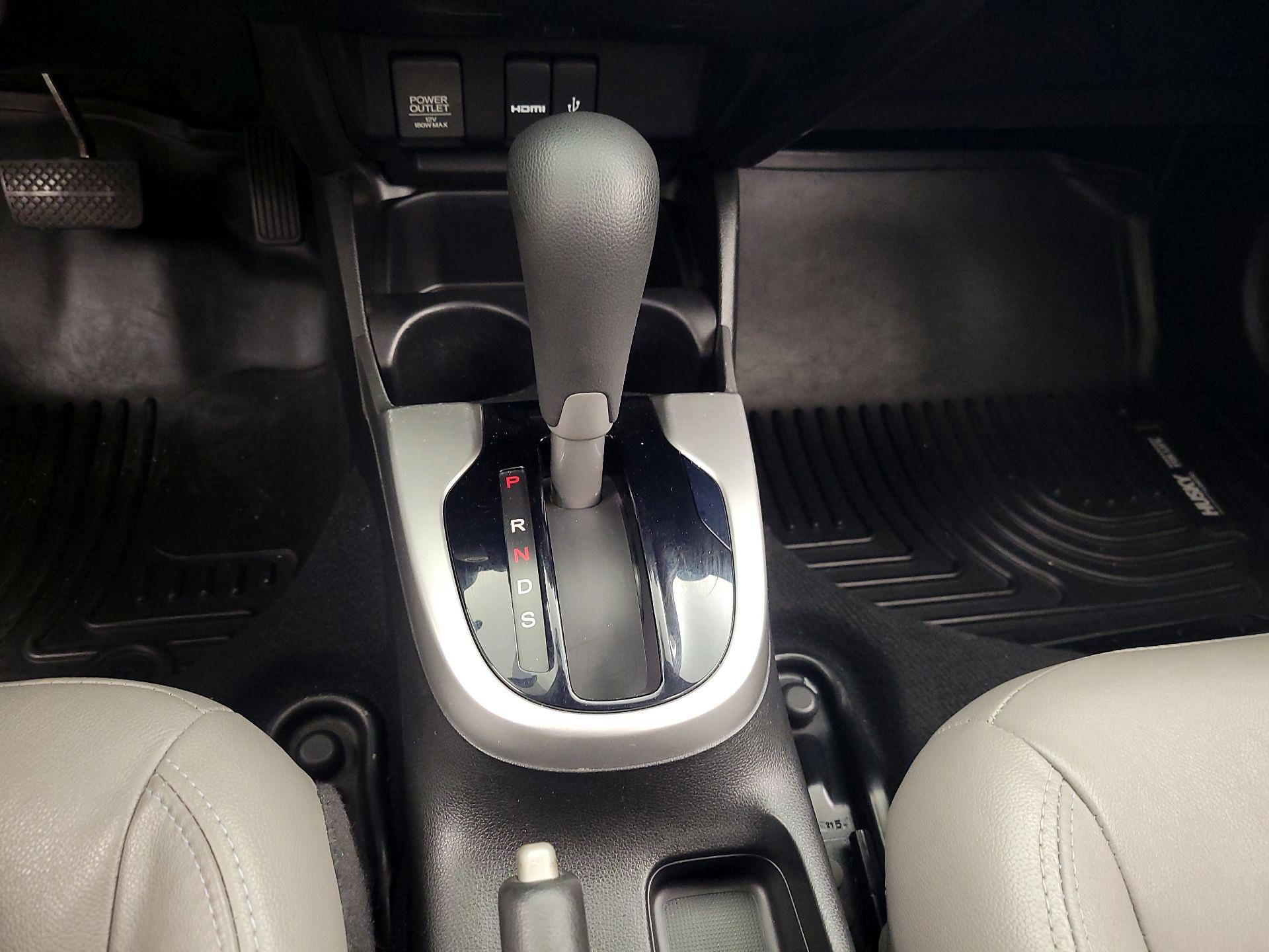 Thumbnail: 2016 Honda Fit - 17