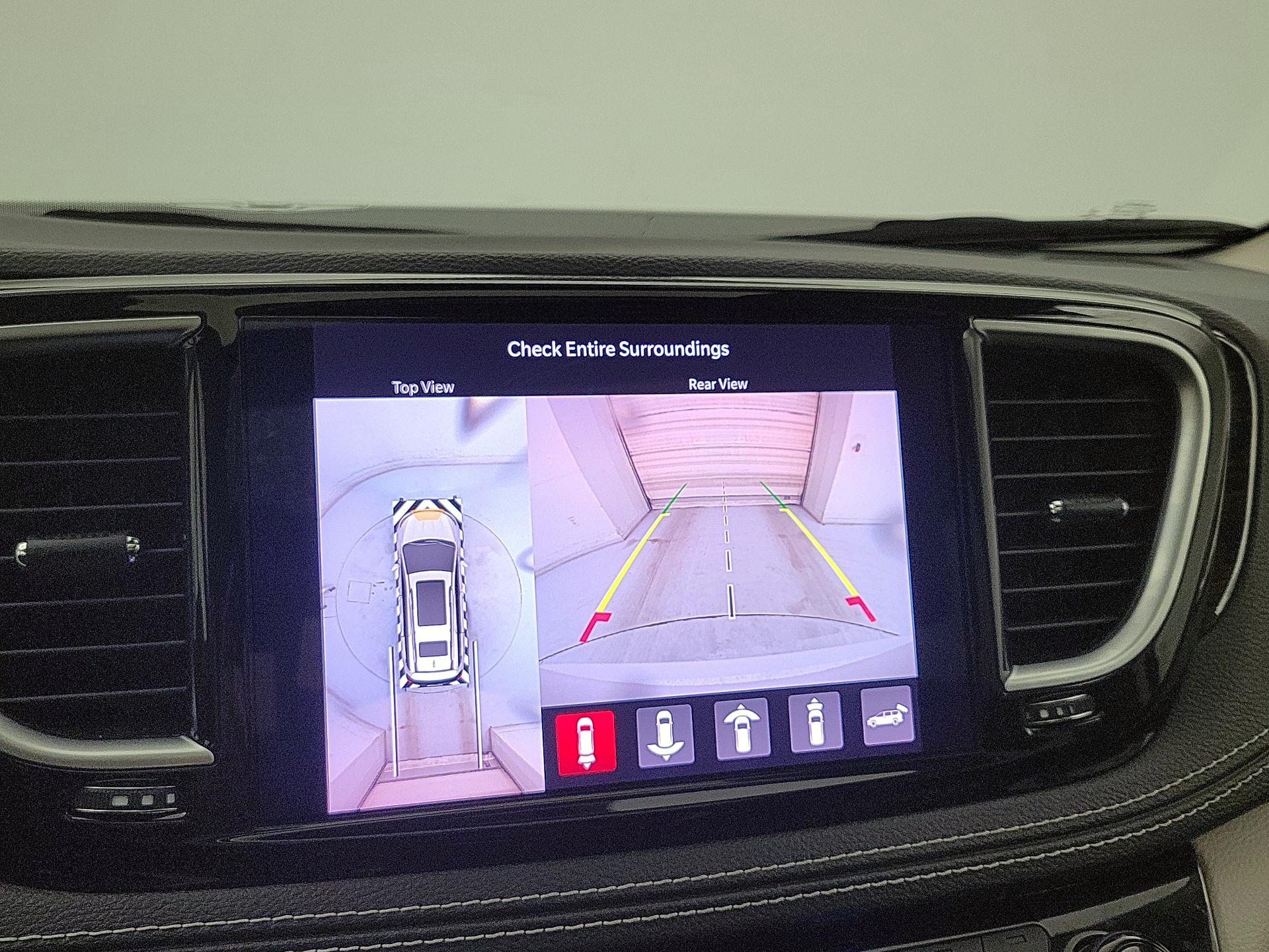 Thumbnail: 2022 Chrysler Pacifica - 15