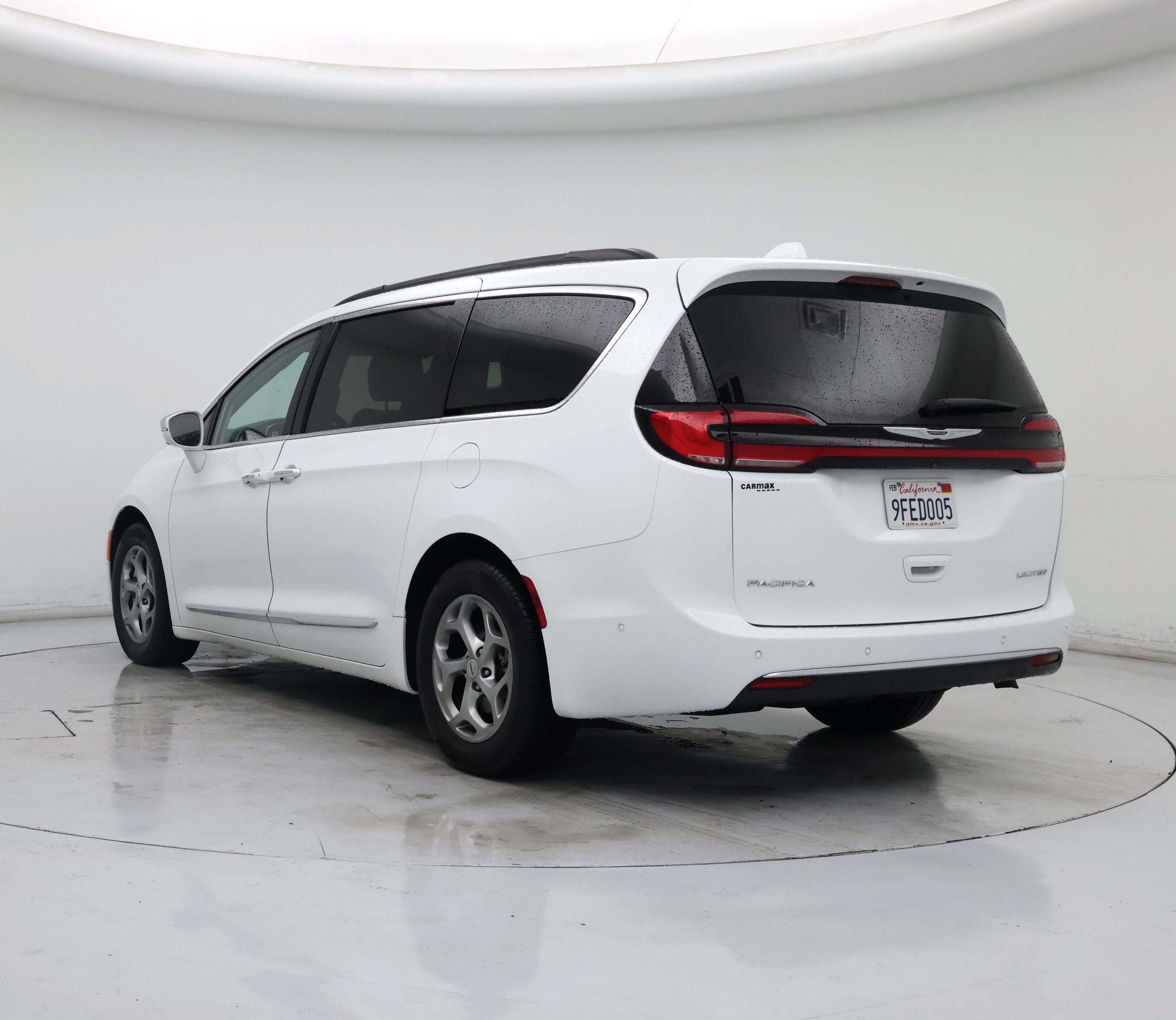 Thumbnail: 2022 Chrysler Pacifica - 2