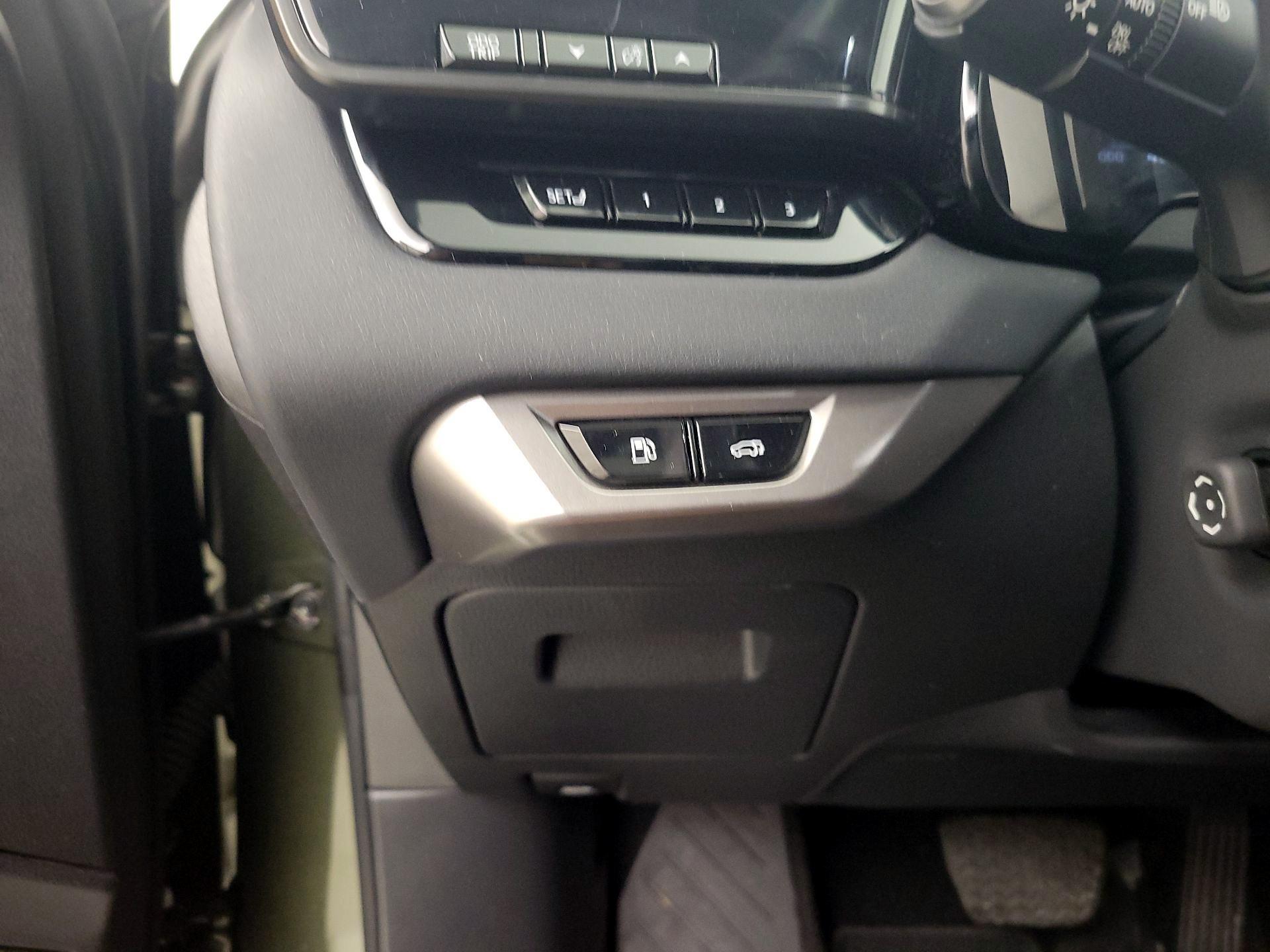 Thumbnail: 2024 Lexus RX - 13