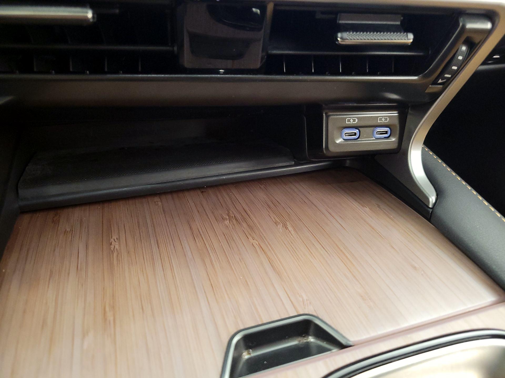 Thumbnail: 2024 Lexus RX - 18