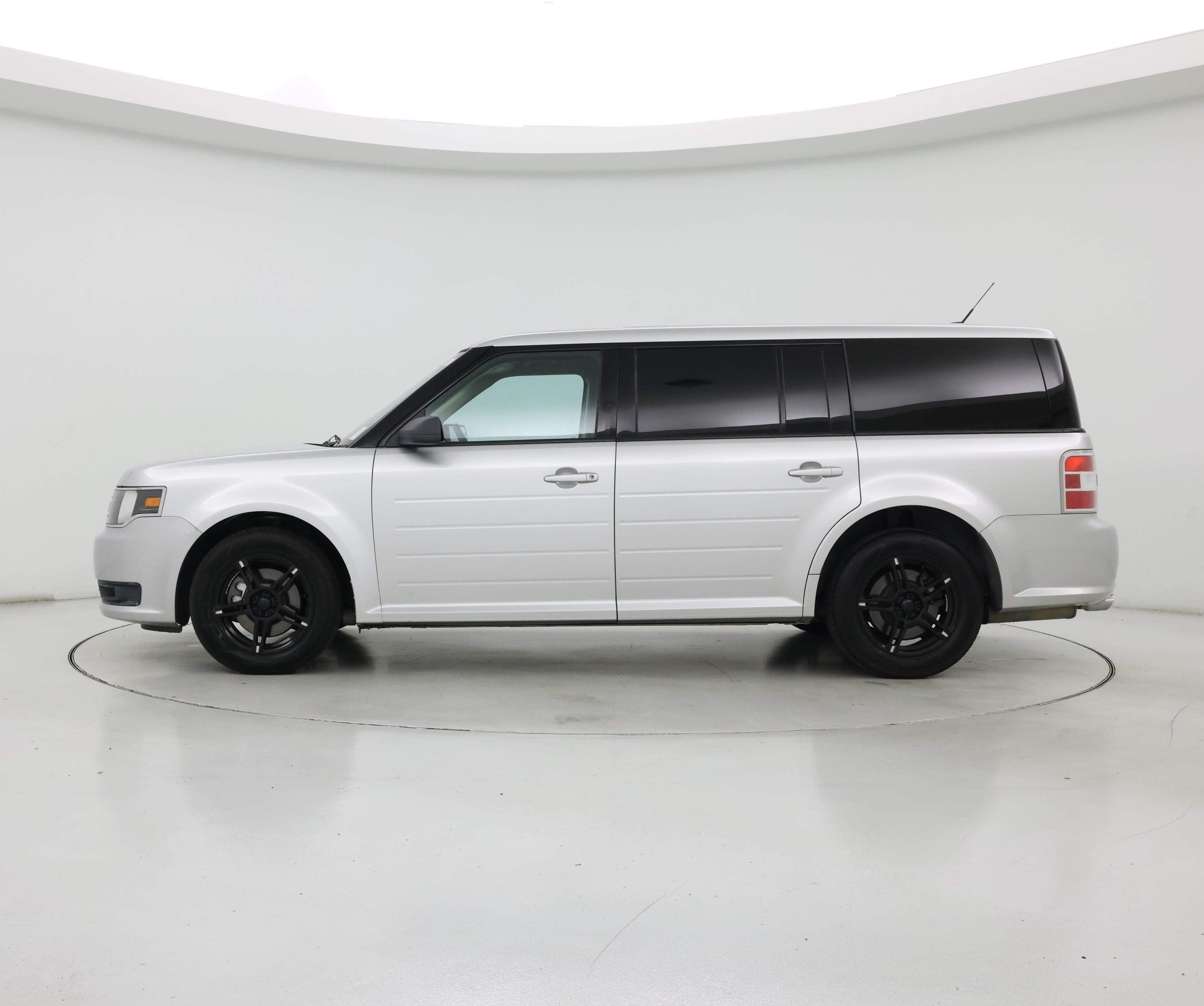 Thumbnail: 2015 Ford Flex - 3