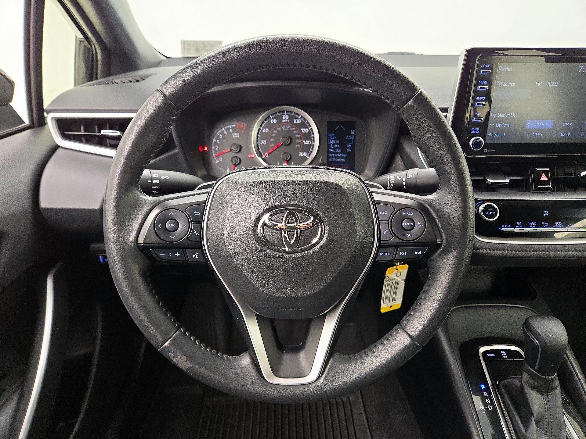 Thumbnail: 2021 Toyota Corolla - 10