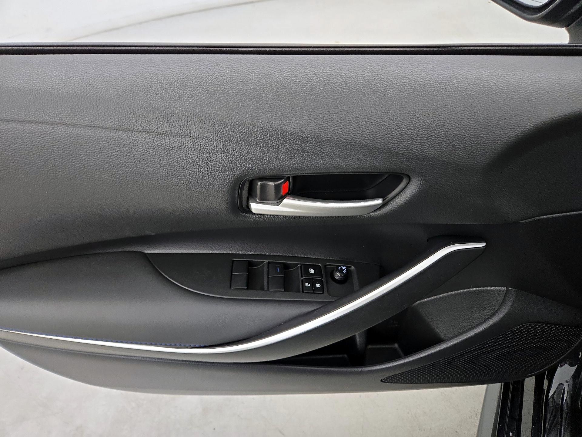 Thumbnail: 2021 Toyota Corolla - 12