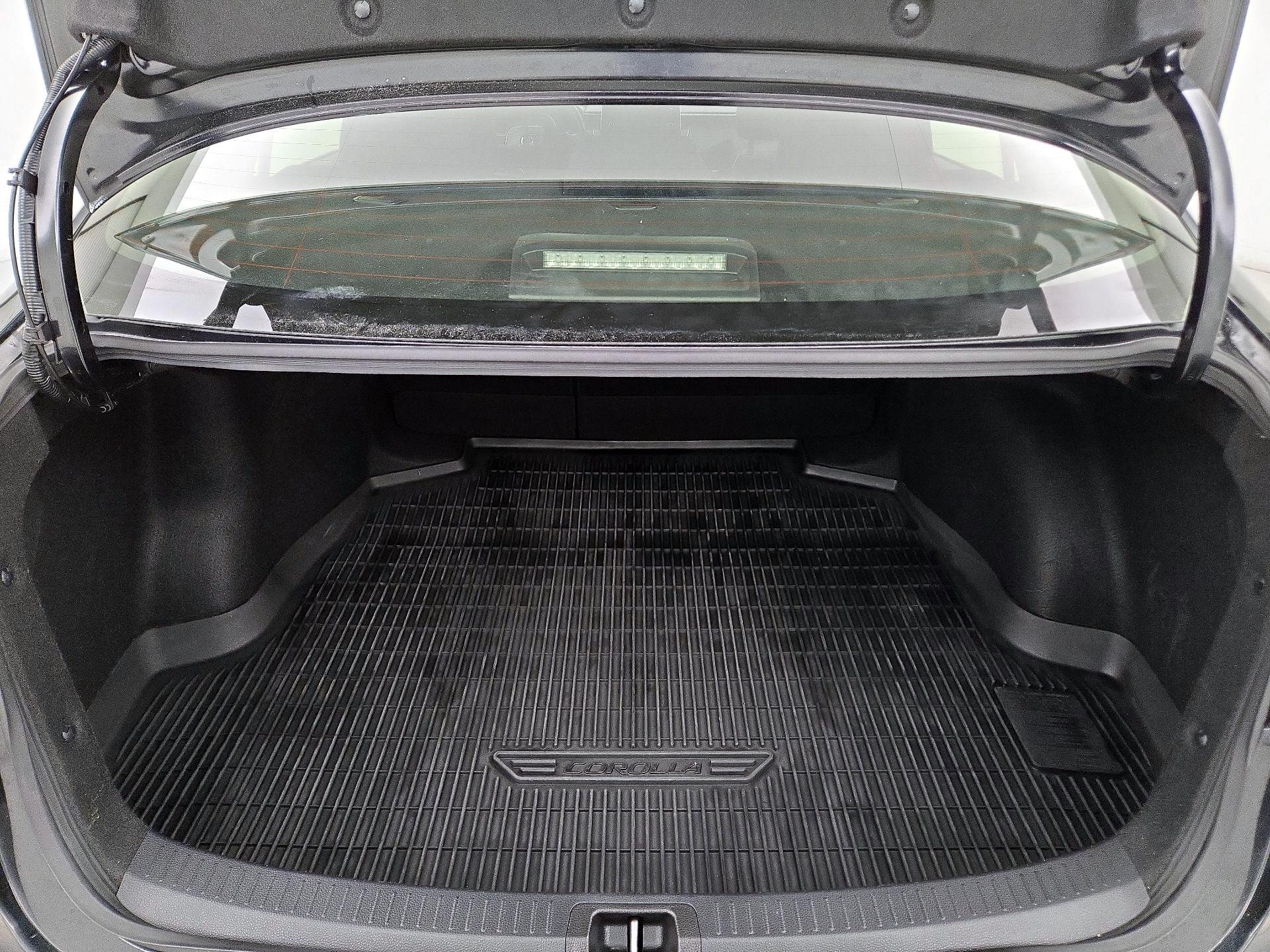 Thumbnail: 2021 Toyota Corolla - 20